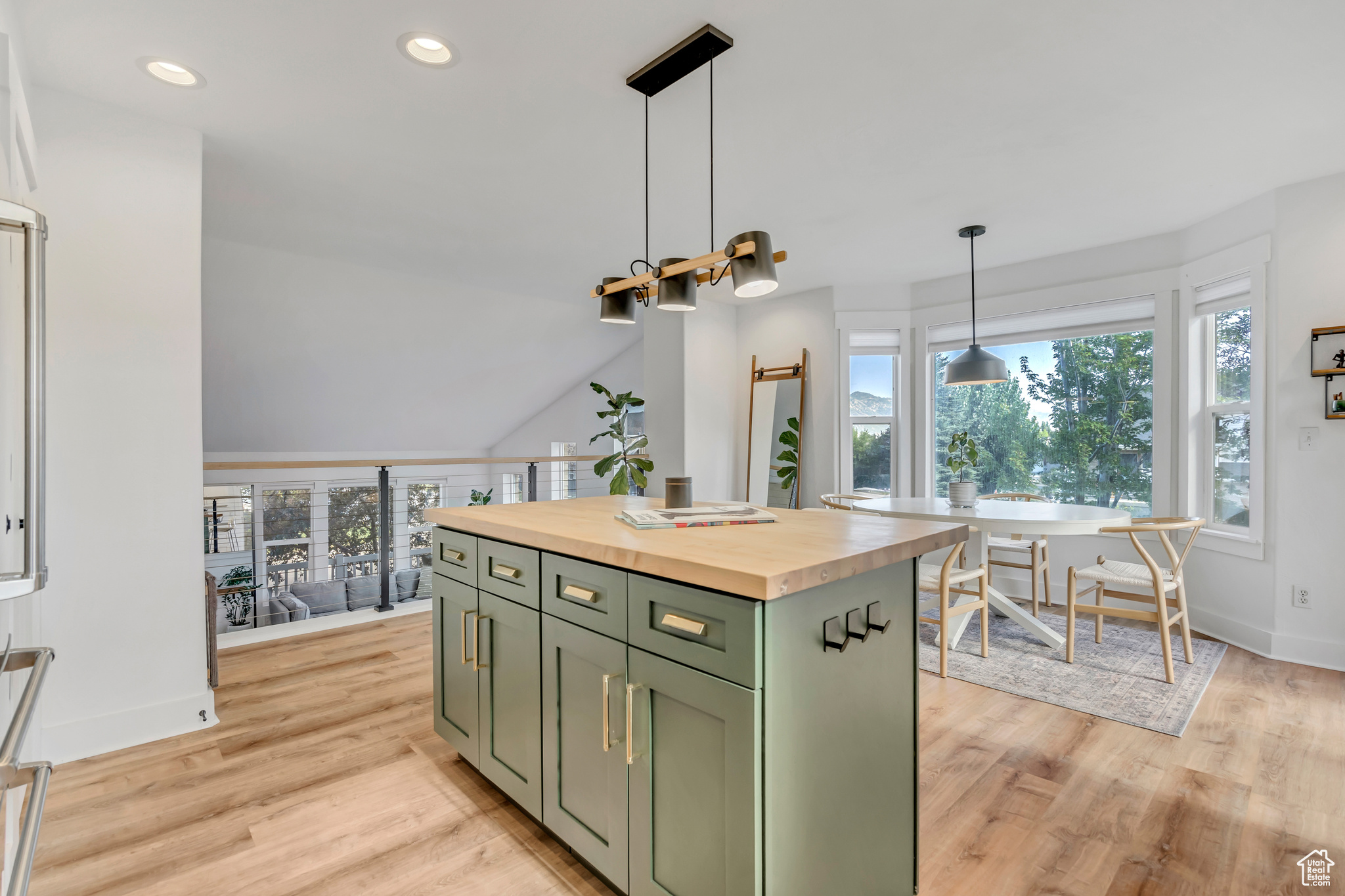 Heber City, Utah, 84032, United States, 4 Bedrooms Bedrooms, ,3 BathroomsBathrooms,Residential,For Sale,1903618
