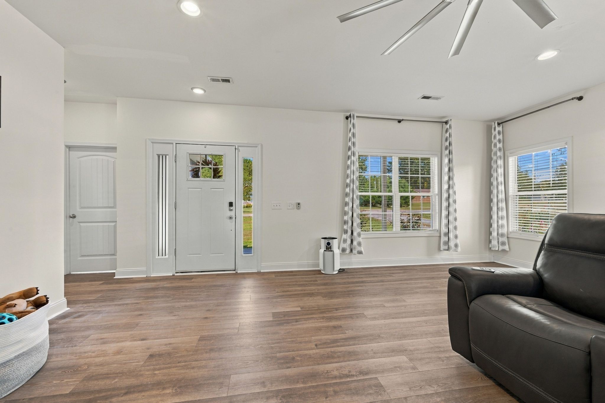  1017 Glendale Dr, Dickson, TN, 37055 - 物件實景