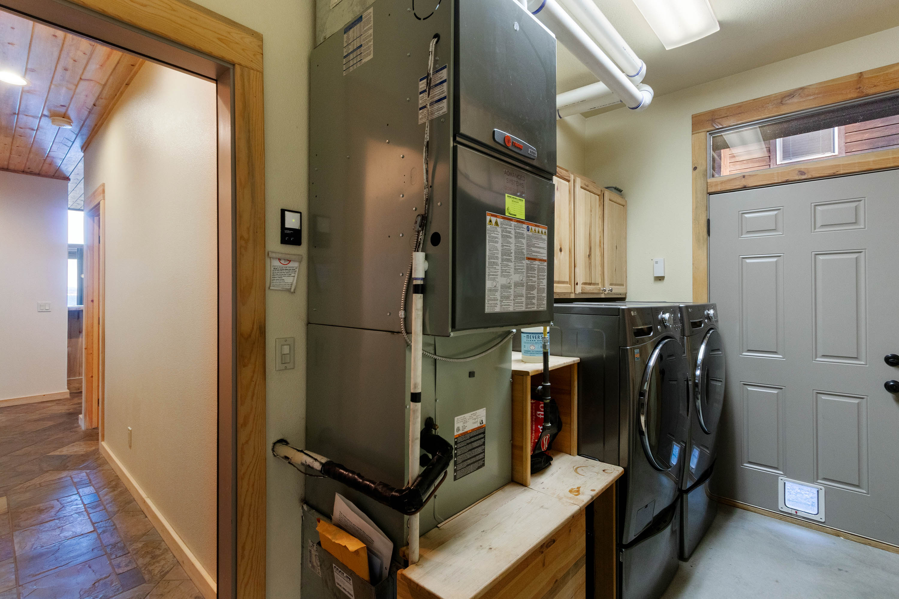 Sagle, Idaho, 83860, United States, 4 Bedrooms Bedrooms, ,2 BathroomsBathrooms,Residential,For Sale,2013773