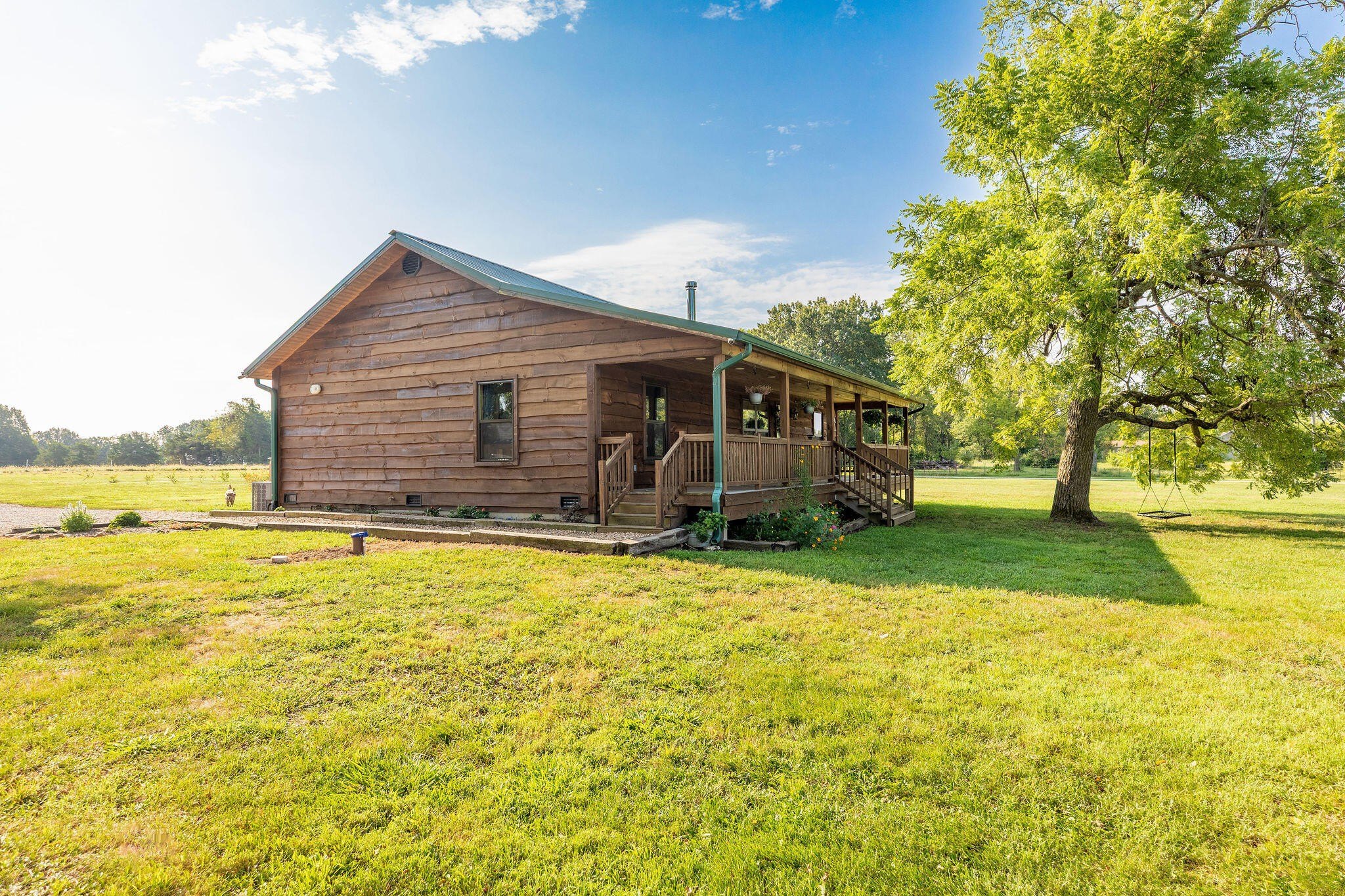 Rogersville, Missouri, 65742, United States, 3 Bedrooms Bedrooms, ,2 BathroomsBathrooms,Residential,For Sale,1979438