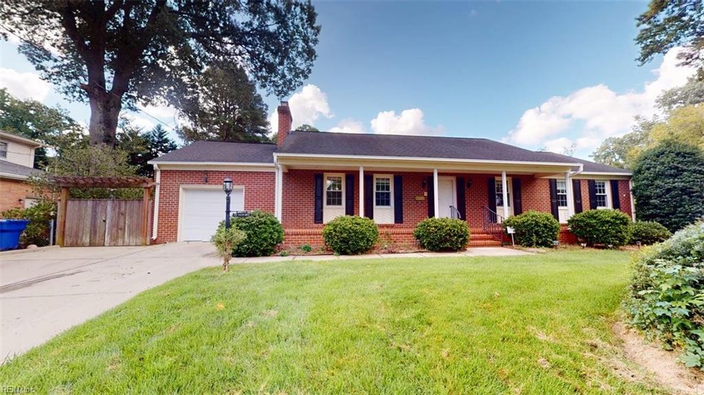 Falcon Dr, Newport News, VA 23606