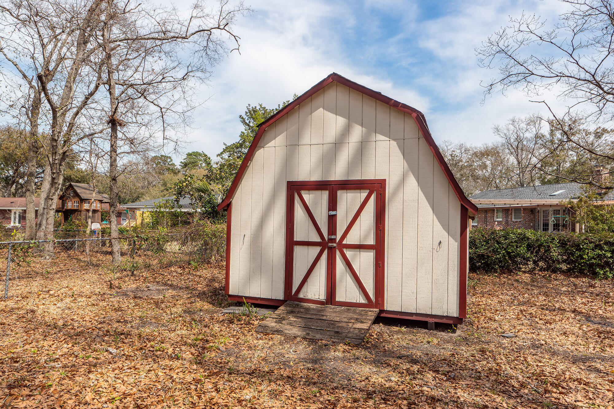 Charleston, South Carolina, 29407, United States, 3 Bedrooms Bedrooms, ,2 BathroomsBathrooms,Residential,For Sale,1738959