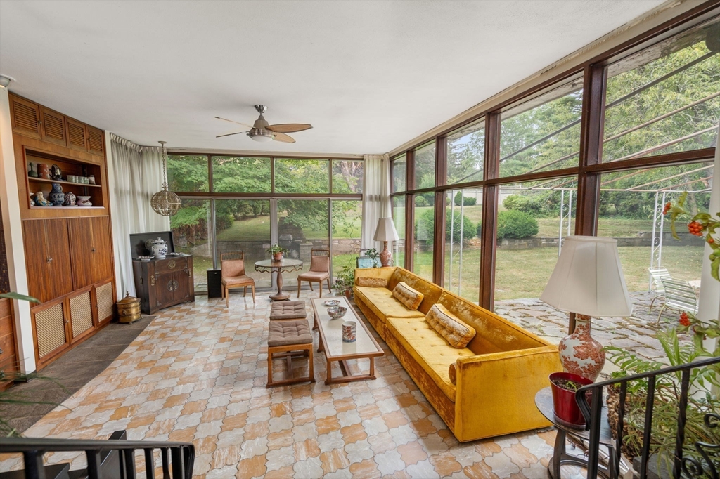 Brookline, Massachusetts, 02467, United States, 4 Bedrooms Bedrooms, ,3 BathroomsBathrooms,Residential,For Sale,1890241