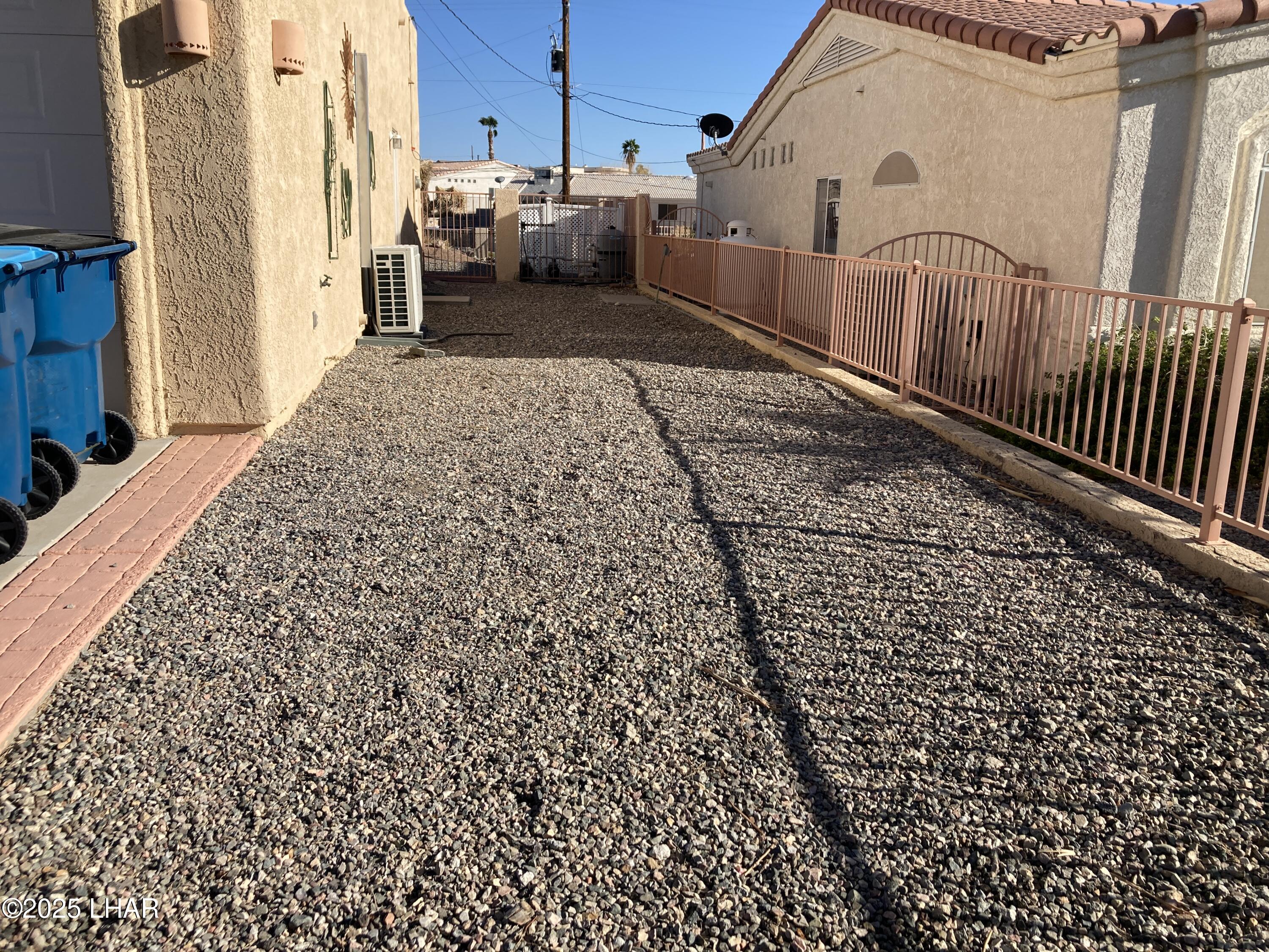 Lake Havasu City, Arizona, 86404, United States, 3 Bedrooms Bedrooms, ,3 BathroomsBathrooms,Residential,For Sale,1949772