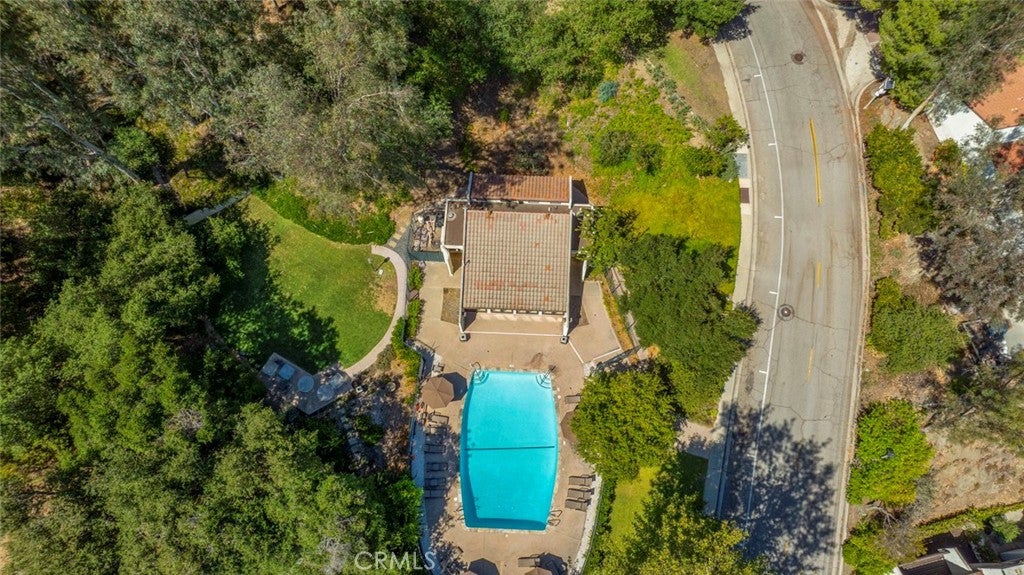 Glendale, California, 91206, United States, 2 Bedrooms Bedrooms, ,3 BathroomsBathrooms,Residential,For Sale,1941682