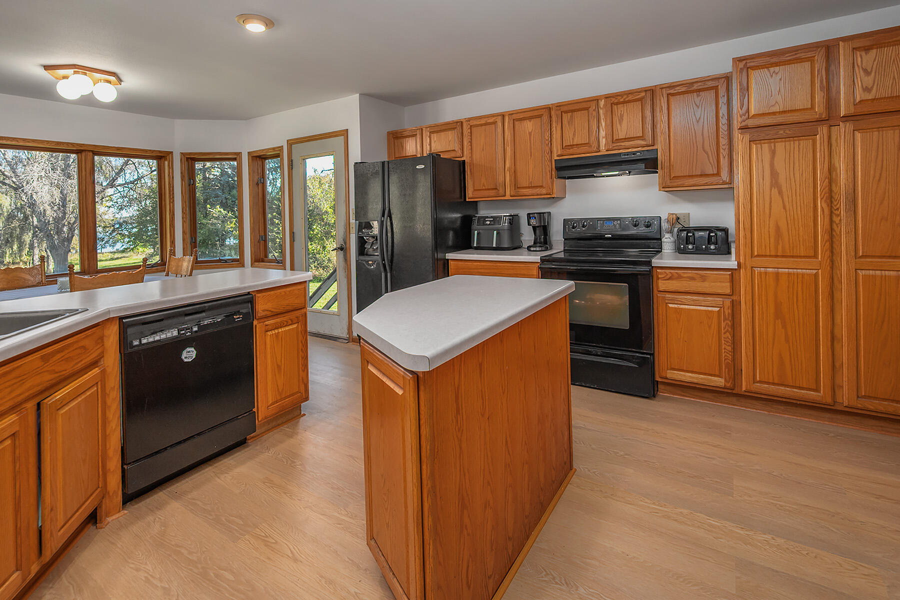 Hustisford, Wisconsin, 53034, United States, 3 Bedrooms Bedrooms, ,3 BathroomsBathrooms,Residential,For Sale,1962581