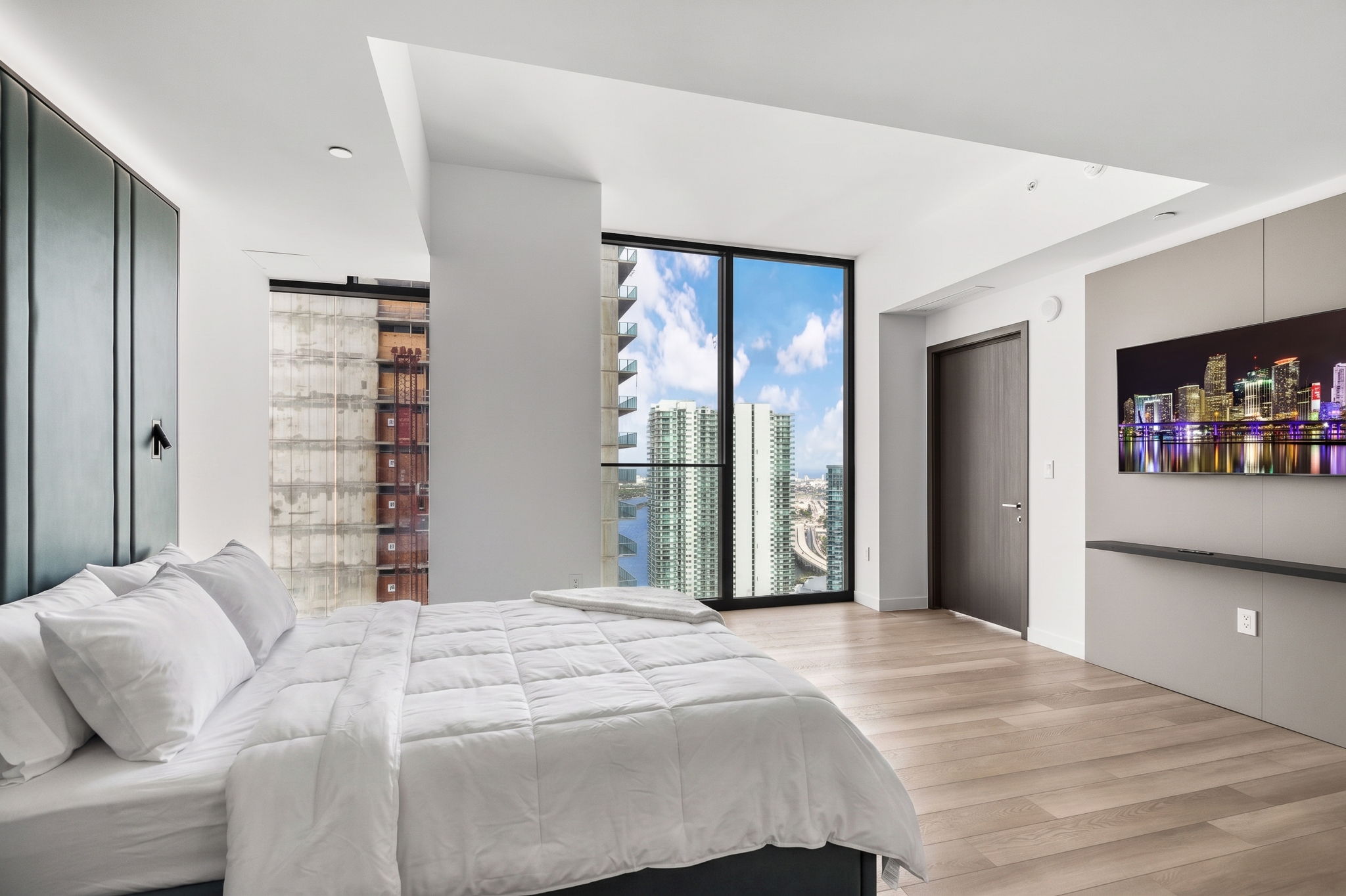  20 NE 11th St, Miami, FL, 33132 - 物件實景