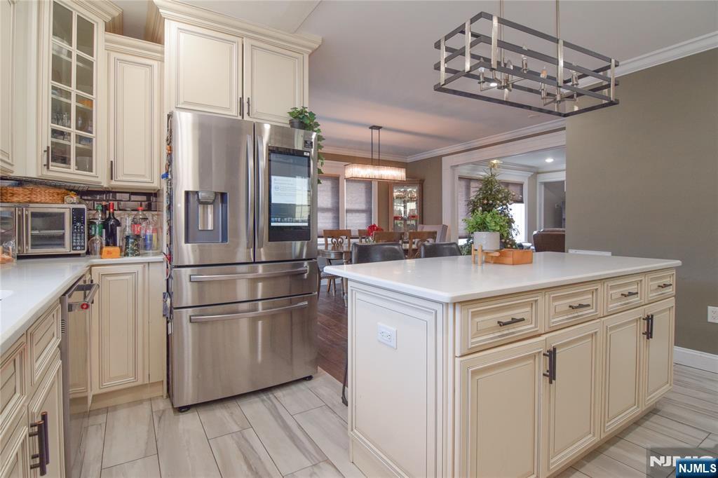 North Arlington, New Jersey, 07031, United States, 3 Bedrooms Bedrooms, ,4 BathroomsBathrooms,Residential,For Sale,1981700