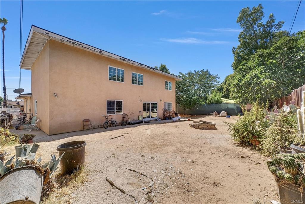 Fontana, California, 92335, United States, 4 Bedrooms Bedrooms, ,3 BathroomsBathrooms,Residential,For Sale,1981339