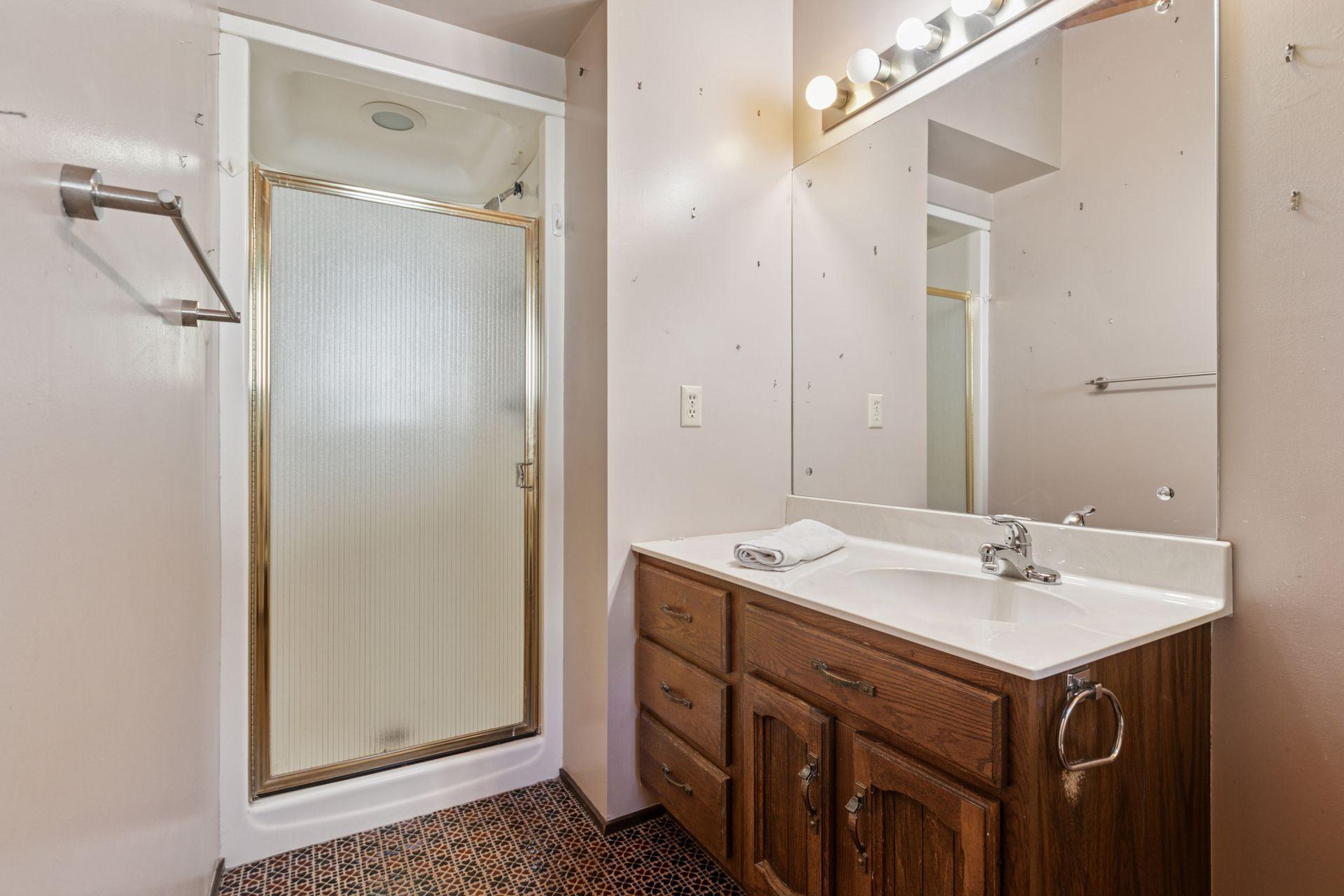 Golden Valley, Minnesota, 55416, United States, 2 Bedrooms Bedrooms, ,Residential,For Sale,1970516