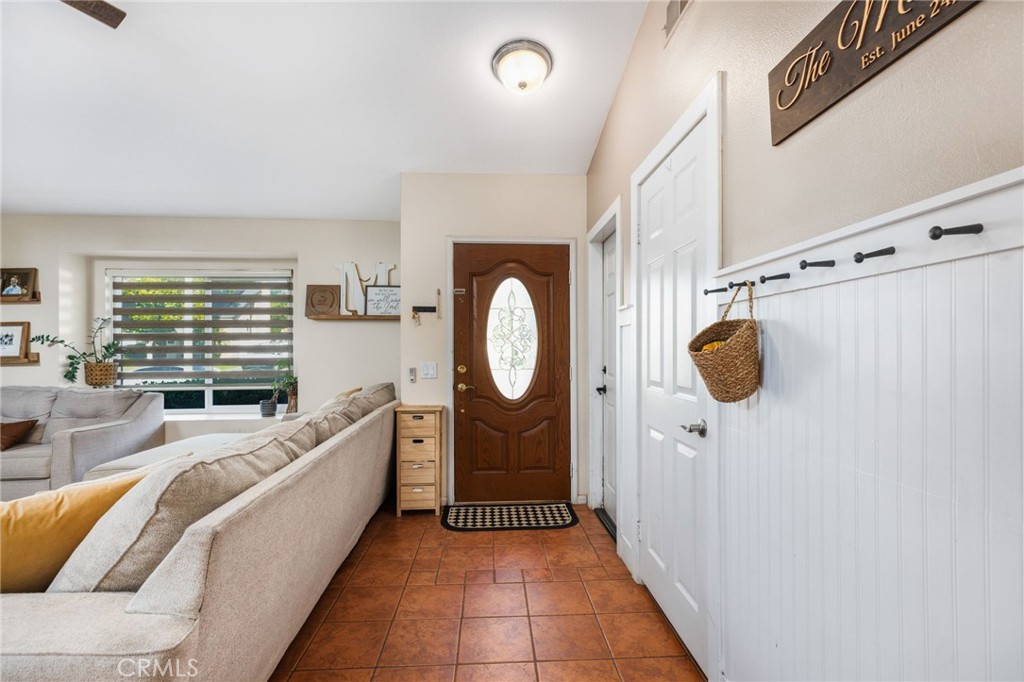 Murrieta, California, 92562, United States, 3 Bedrooms Bedrooms, ,2 BathroomsBathrooms,Residential,For Sale,1921619