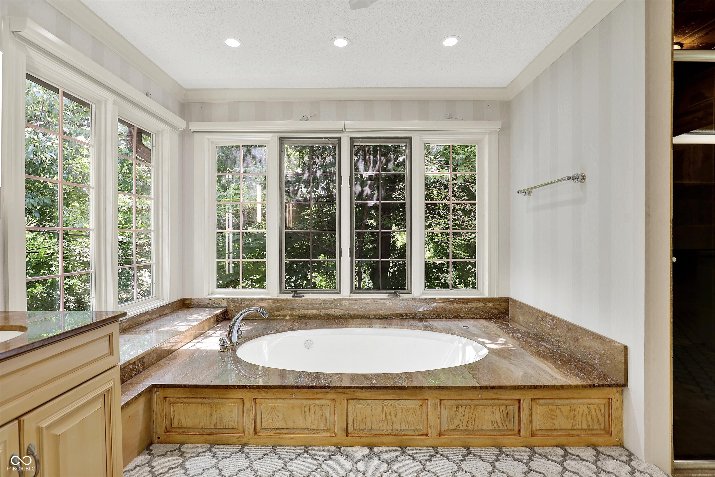 Indianapolis, Indiana, 46260, United States, 4 Bedrooms Bedrooms, ,6 BathroomsBathrooms,Residential,For Sale,1976230