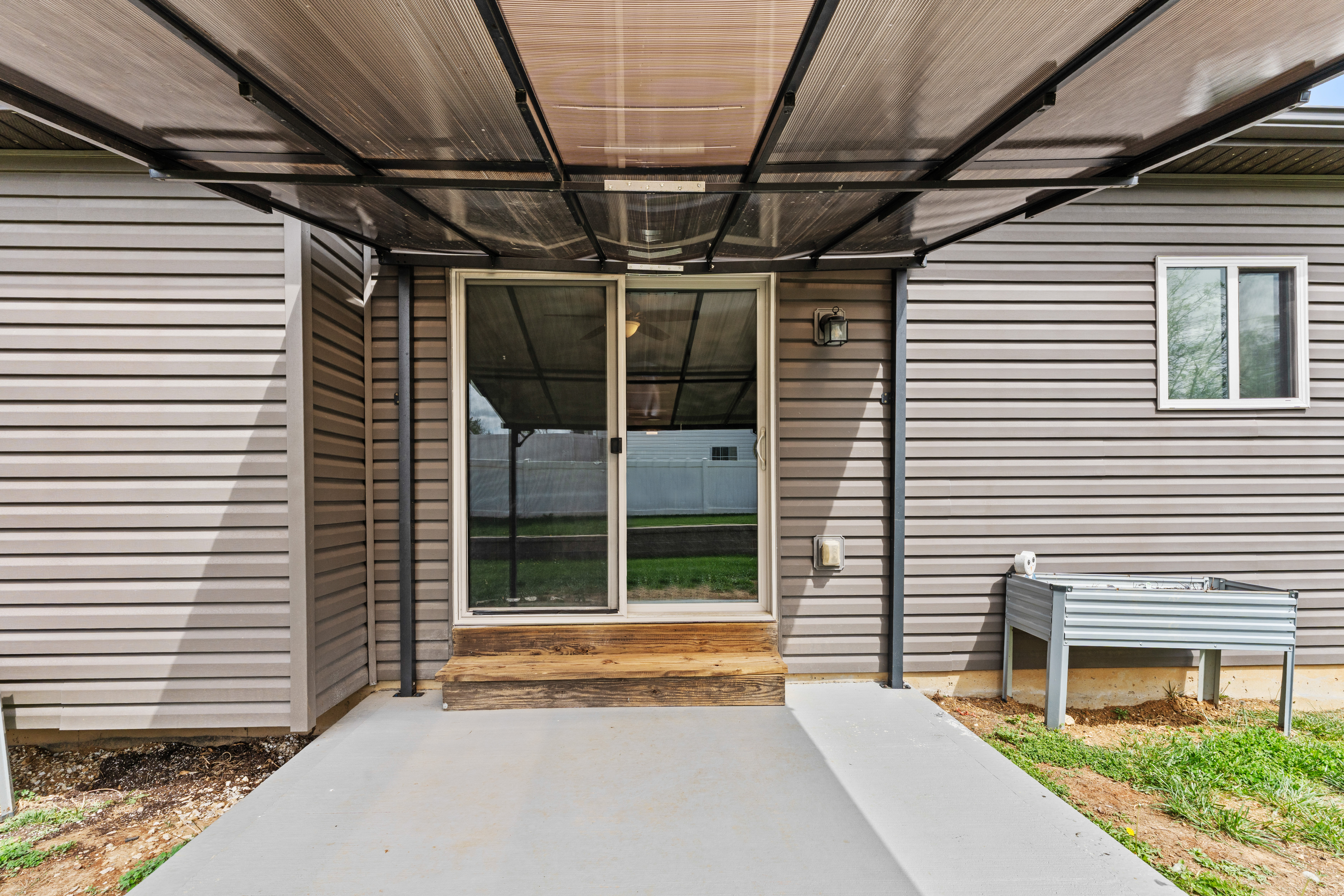  Charming Modern Ranch with Energy Efficiency and Endless Potential - 物件實景