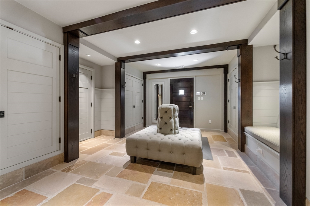 Brookline, Massachusetts, 02467, United States, 7 Bedrooms Bedrooms, ,11 BathroomsBathrooms,Residential,For Sale,1840282