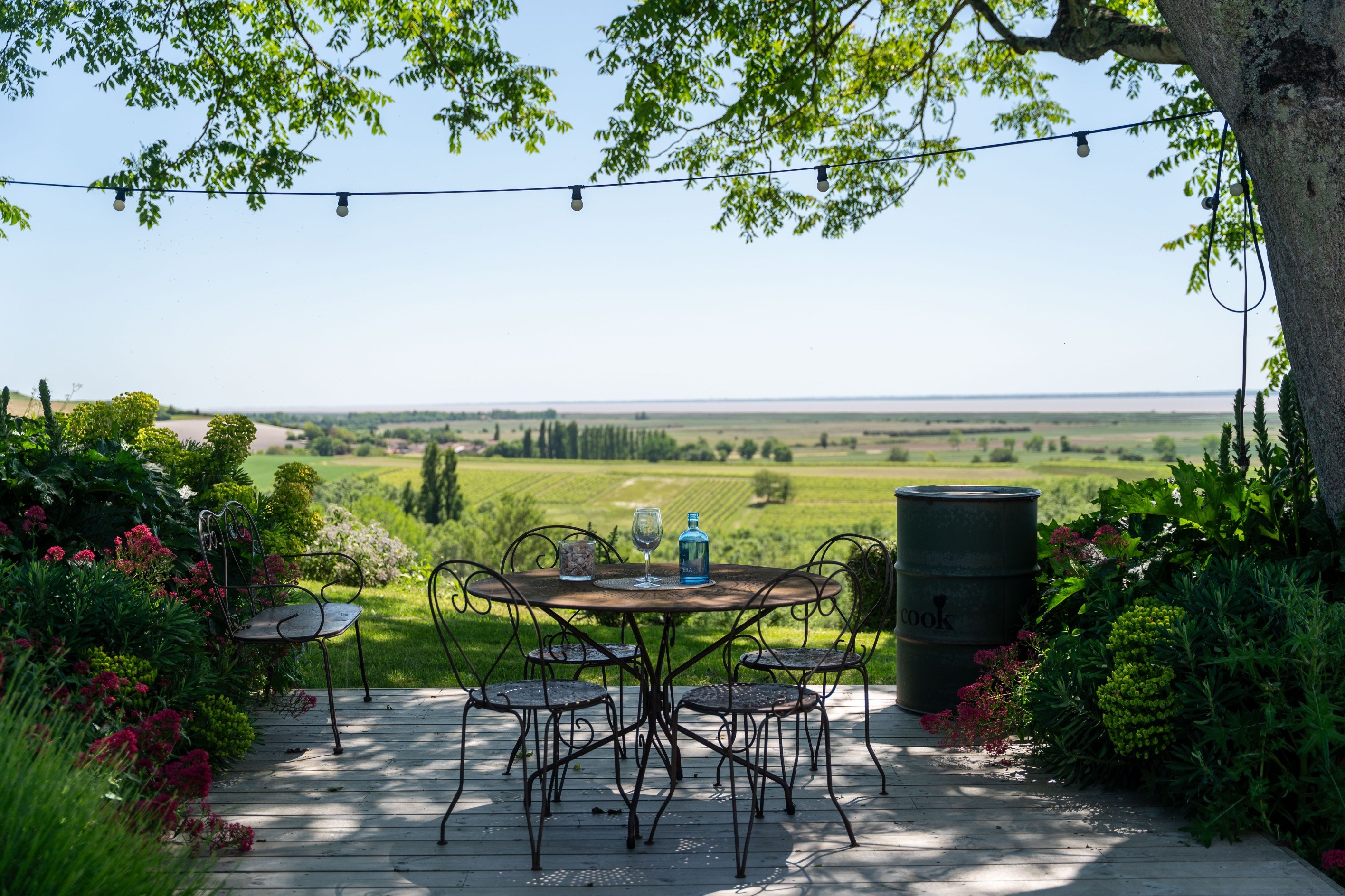  FLOIRAC – EXCEPTIONAL CONTEMPORARY VILLA WITH PANORAMIC ESTUARY VIEWS - 物件實景