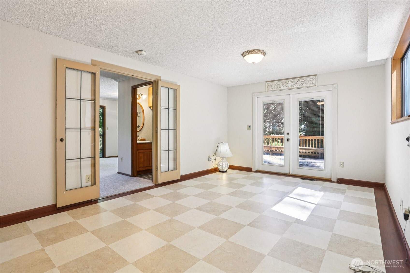 Lake Forest Park, Washington, 98155, United States, 4 Bedrooms Bedrooms, ,2 BathroomsBathrooms,Residential,For Sale,1936982