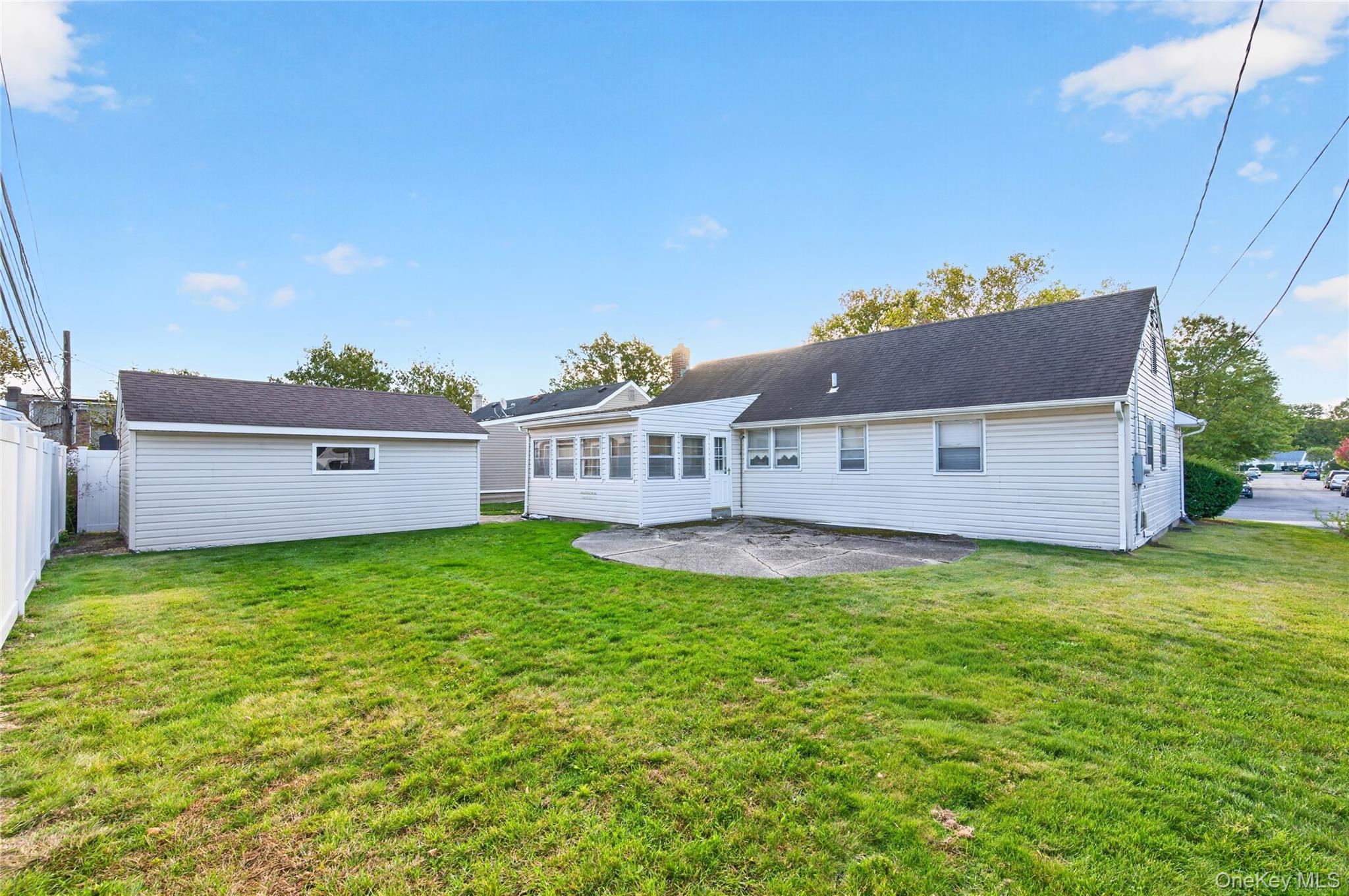  716 Truman Avenue, East Meadow, NY, 11554 - 物件實景