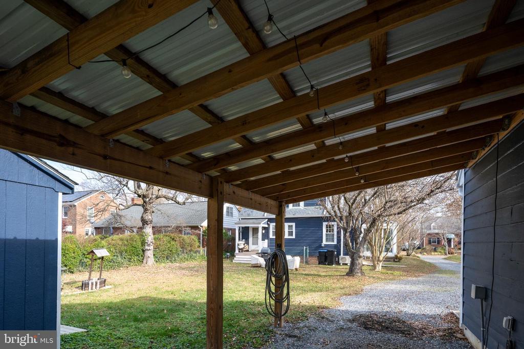 Fredericksburg, Virginia, 22401, United States, 3 Bedrooms Bedrooms, ,3 BathroomsBathrooms,Residential,For Sale,1993383