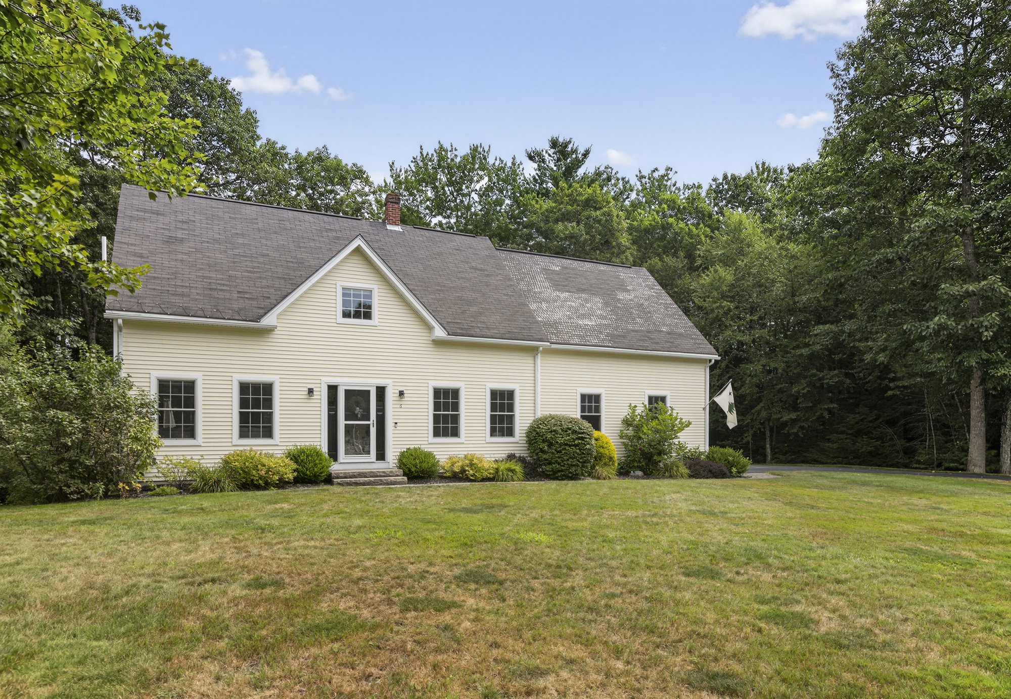 Gorham, Maine, 04038, United States, 4 Bedrooms Bedrooms, ,3 BathroomsBathrooms,Residential,For Sale,1914155