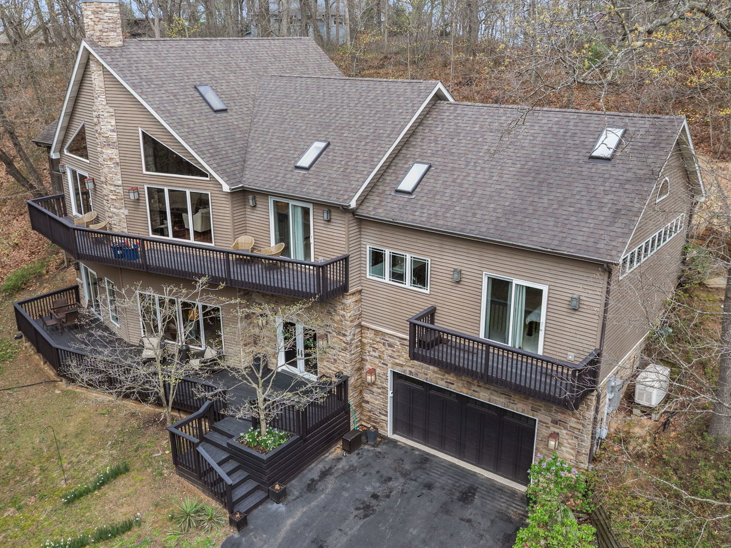 Beverly Shores, Indiana, 46301, United States, 4 Bedrooms Bedrooms, ,4 BathroomsBathrooms,Residential,For Sale,2040269
