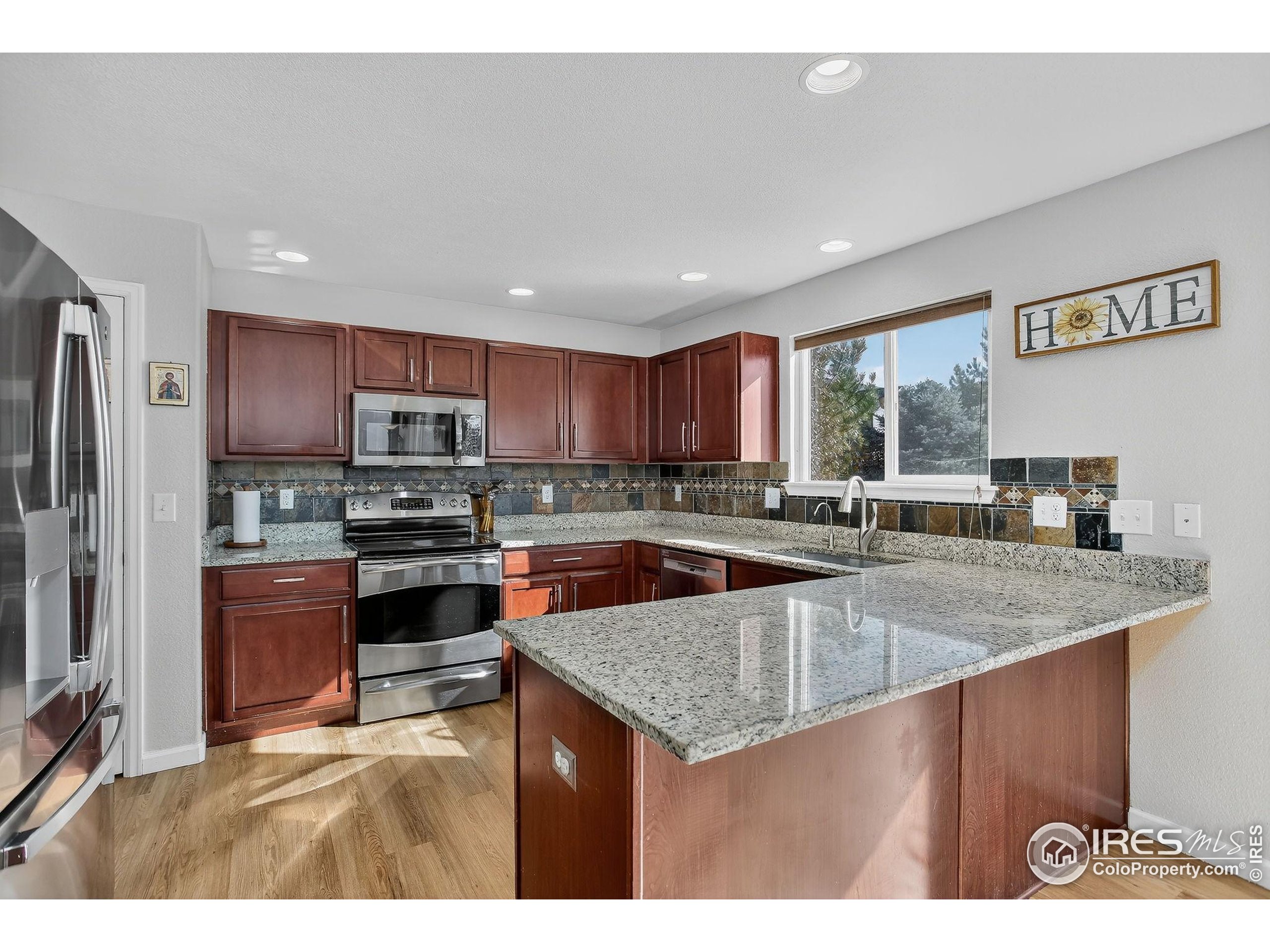 Johnstown, Colorado, 80534, United States, 3 Bedrooms Bedrooms, ,3 BathroomsBathrooms,Residential,For Sale,1967565