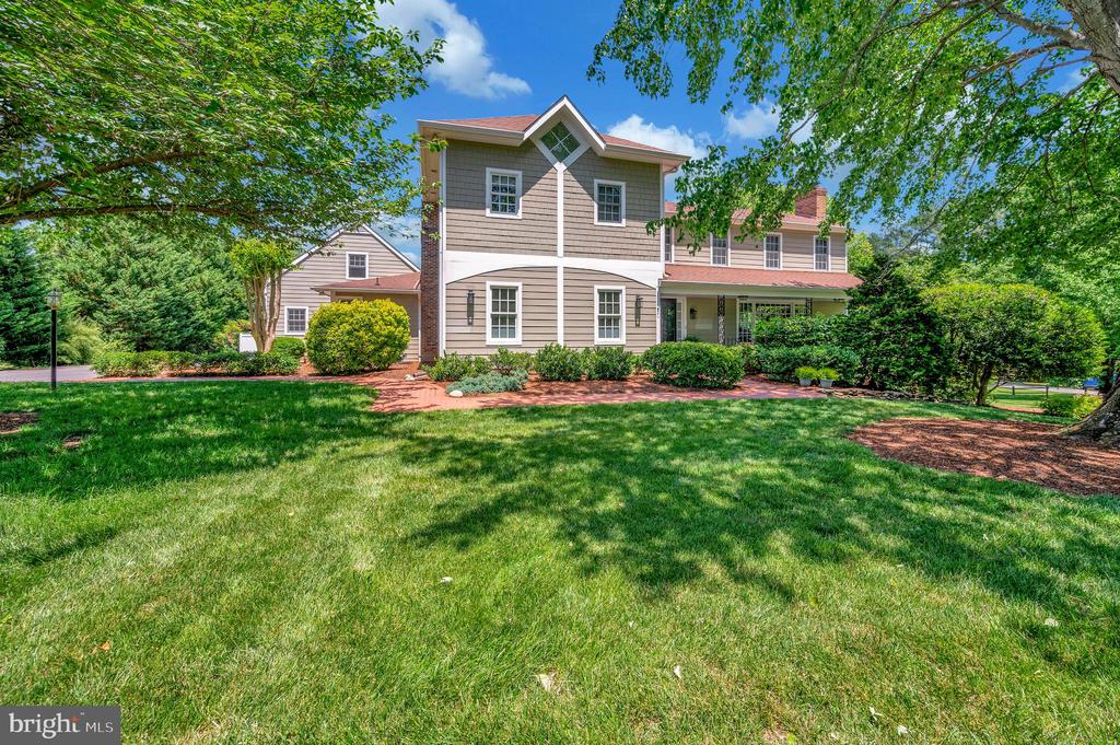 Fredericksburg, Virginia, 22405, United States, 5 Bedrooms Bedrooms, ,5 BathroomsBathrooms,Residential,For Sale,1825163