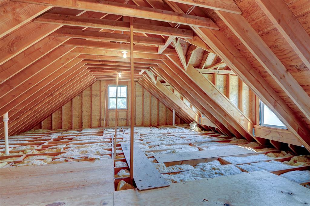 Mastic Beach, New York, 11951, United States, 5 Bedrooms Bedrooms, ,3 BathroomsBathrooms,Residential,For Sale,1974757