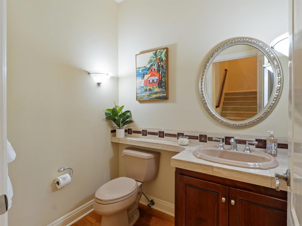 Vista, California, 92084, United States, 5 Bedrooms Bedrooms, ,4 BathroomsBathrooms,Residential,For Sale,1805351