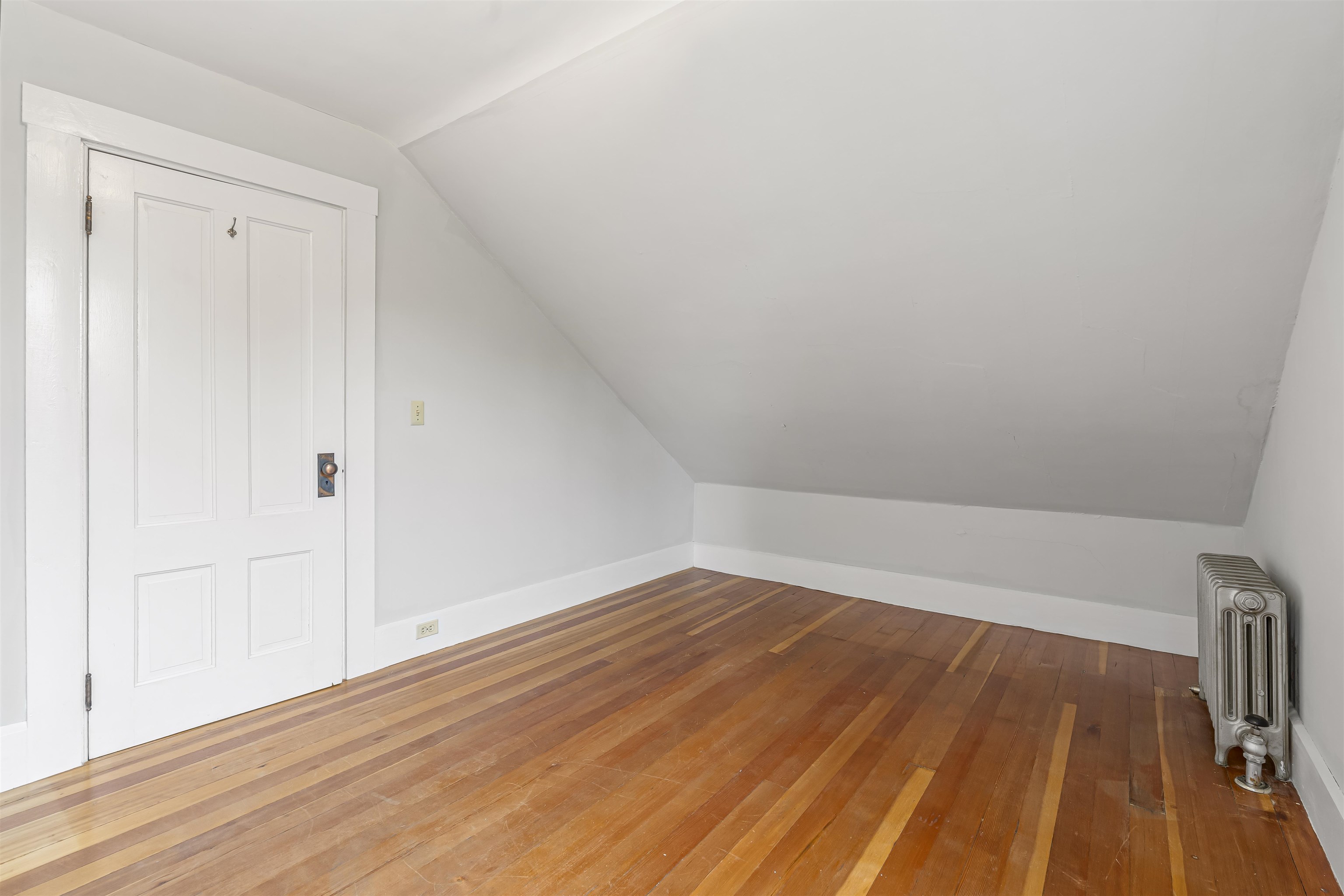 Limerick, Maine, 04048, United States, 4 Bedrooms Bedrooms, ,2 BathroomsBathrooms,Residential,For Sale,1983800