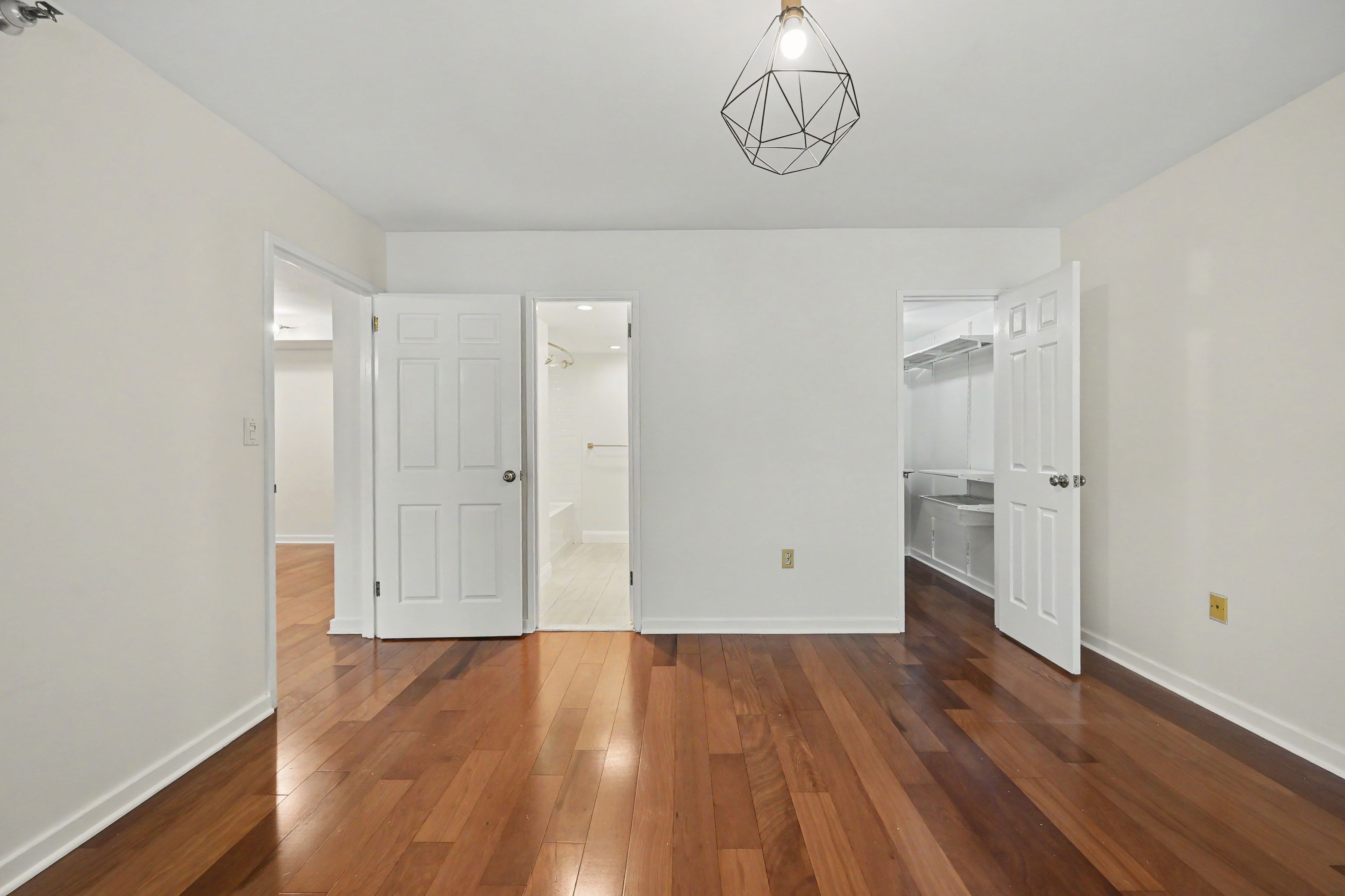  127 Greyrock Place APT 706 - 物件實景