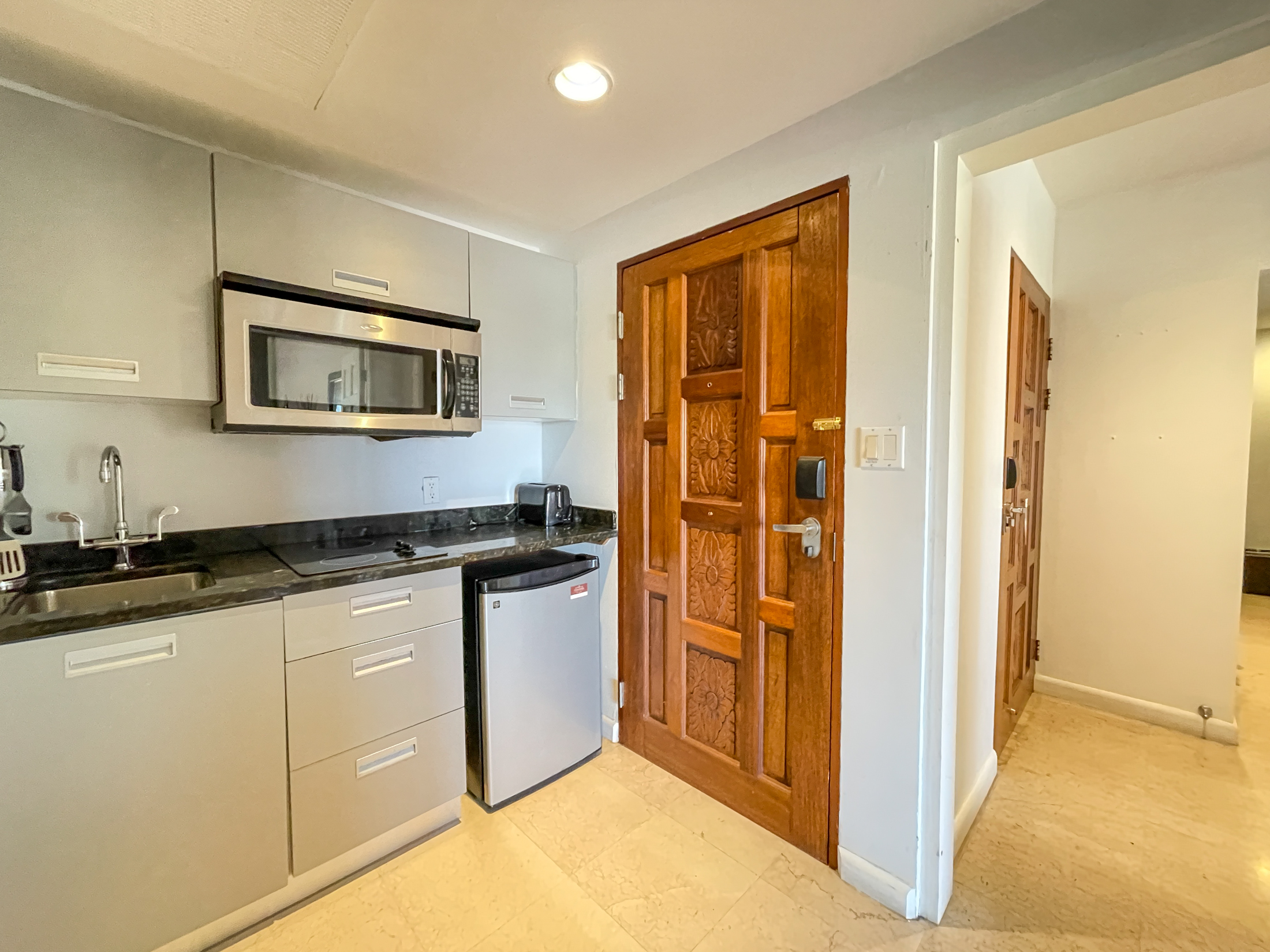  Princess Heights Ocean View 2-Bedroom Lock-Off Apartment - 物件實景