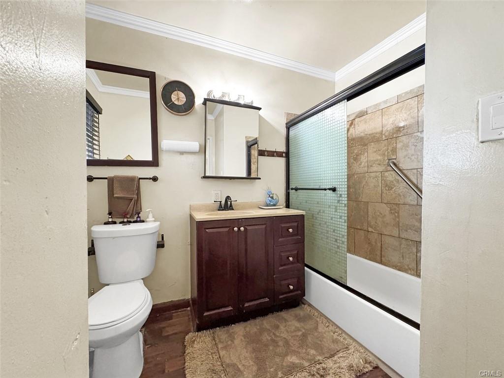 Los Angeles, California, 90002, United States, 3 Bedrooms Bedrooms, ,1 BathroomBathrooms,Residential,For Sale,2008604