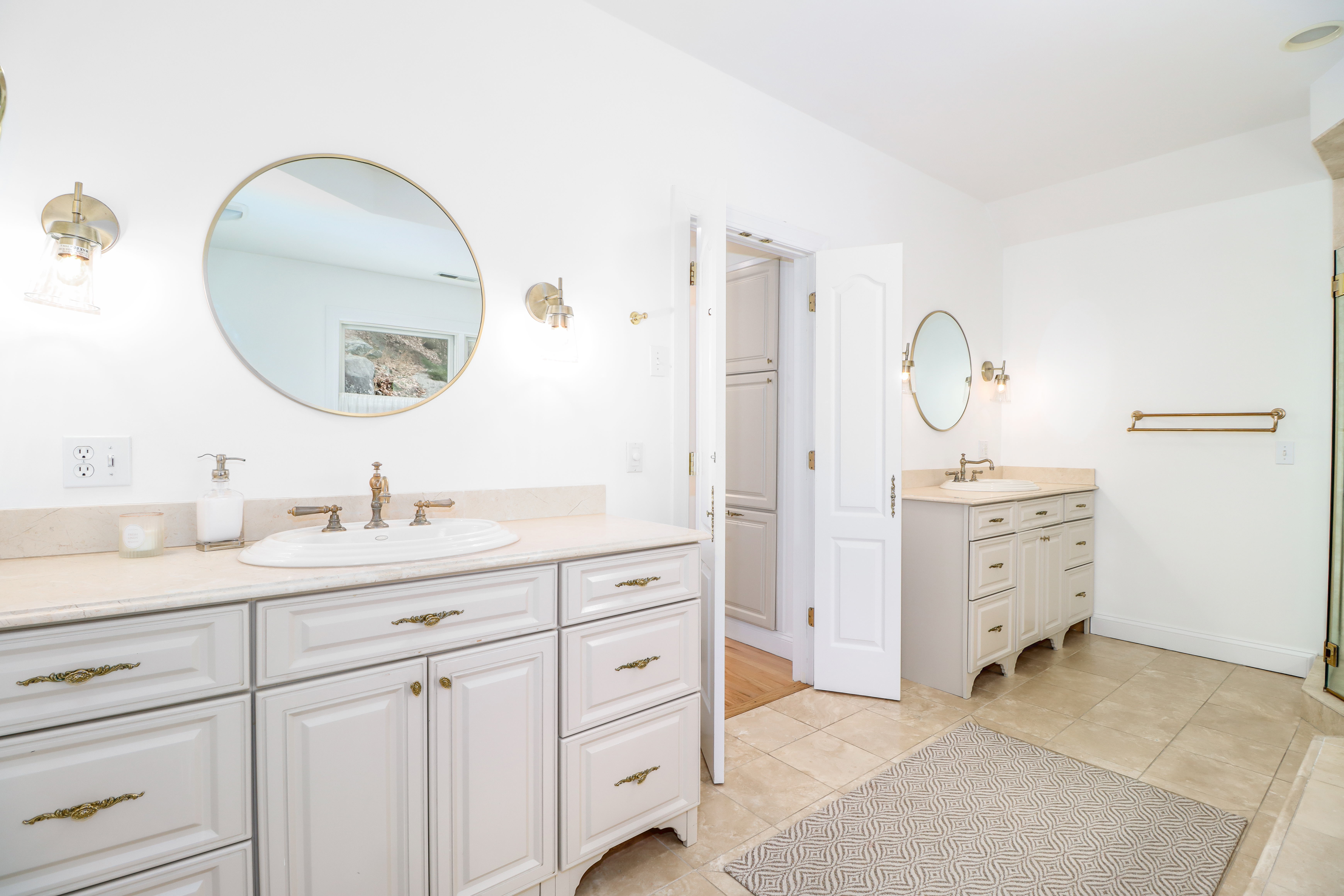  Lake Lillinonah Living, Elevated by Privacy and Scale - 物件實景