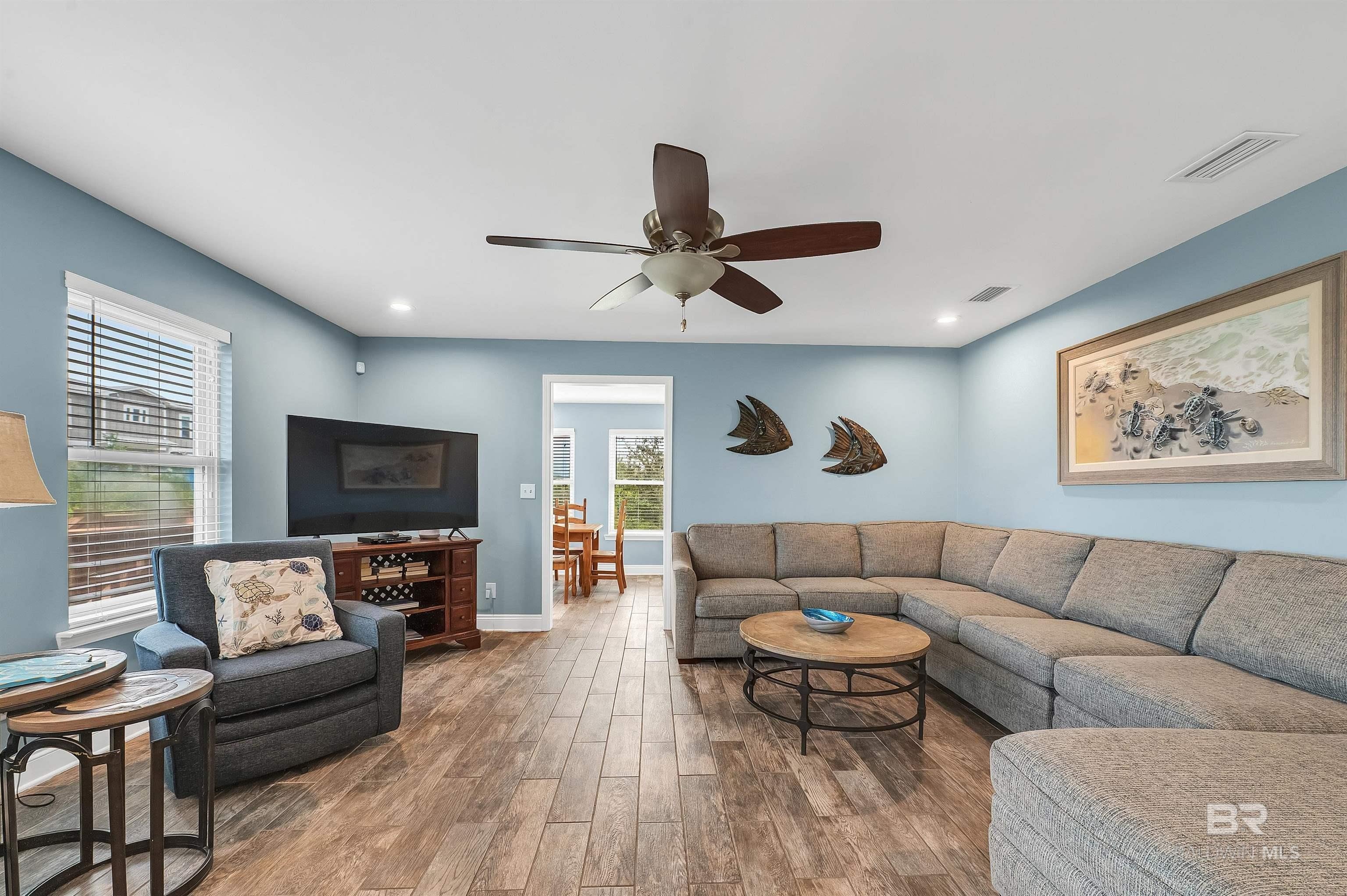 Gulf Shores, Alabama, 36542, United States, 3 Bedrooms Bedrooms, ,3 BathroomsBathrooms,Residential,For Sale,1984427