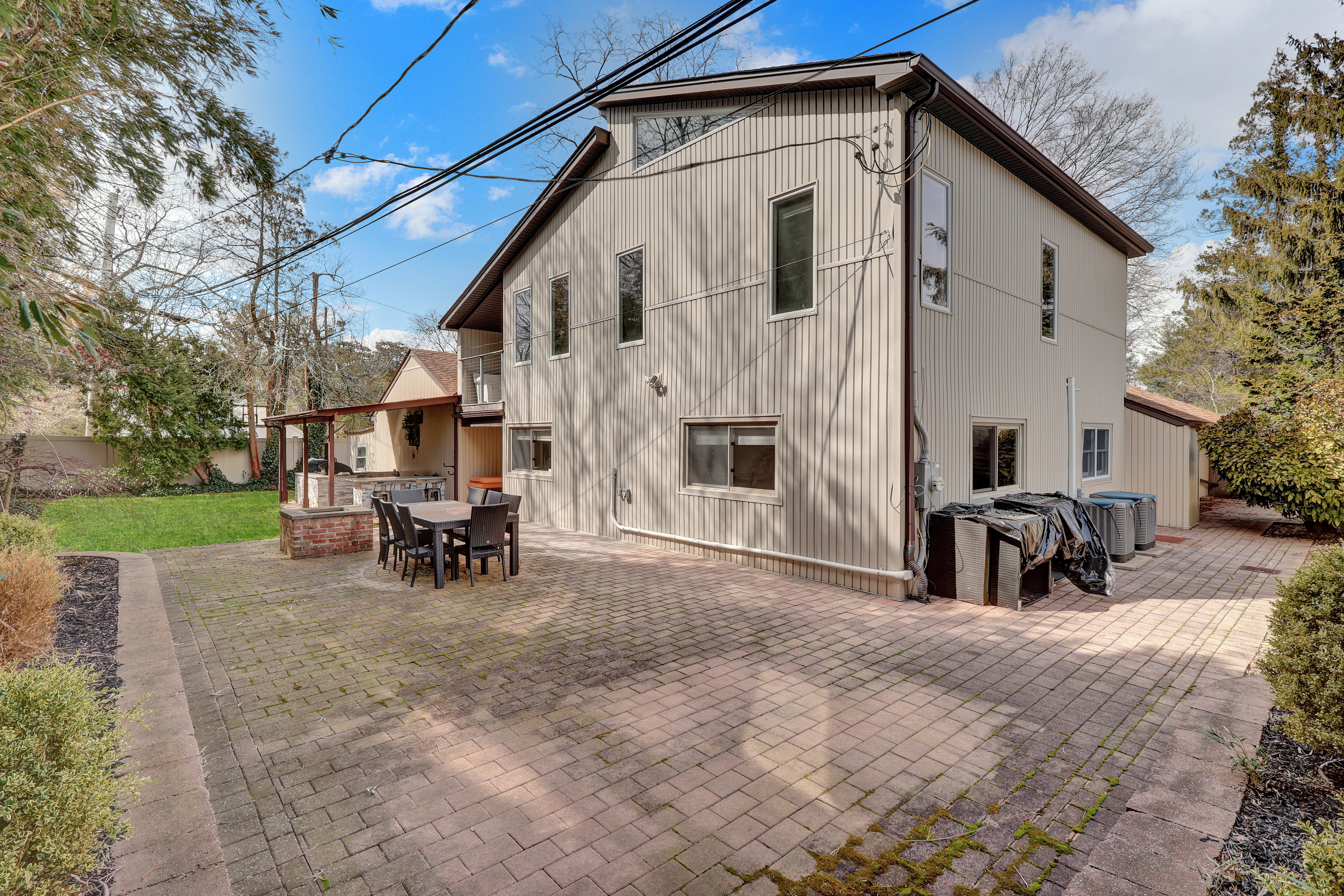  14 Regent Place, Roslyn, NY 11576 - 物件實景