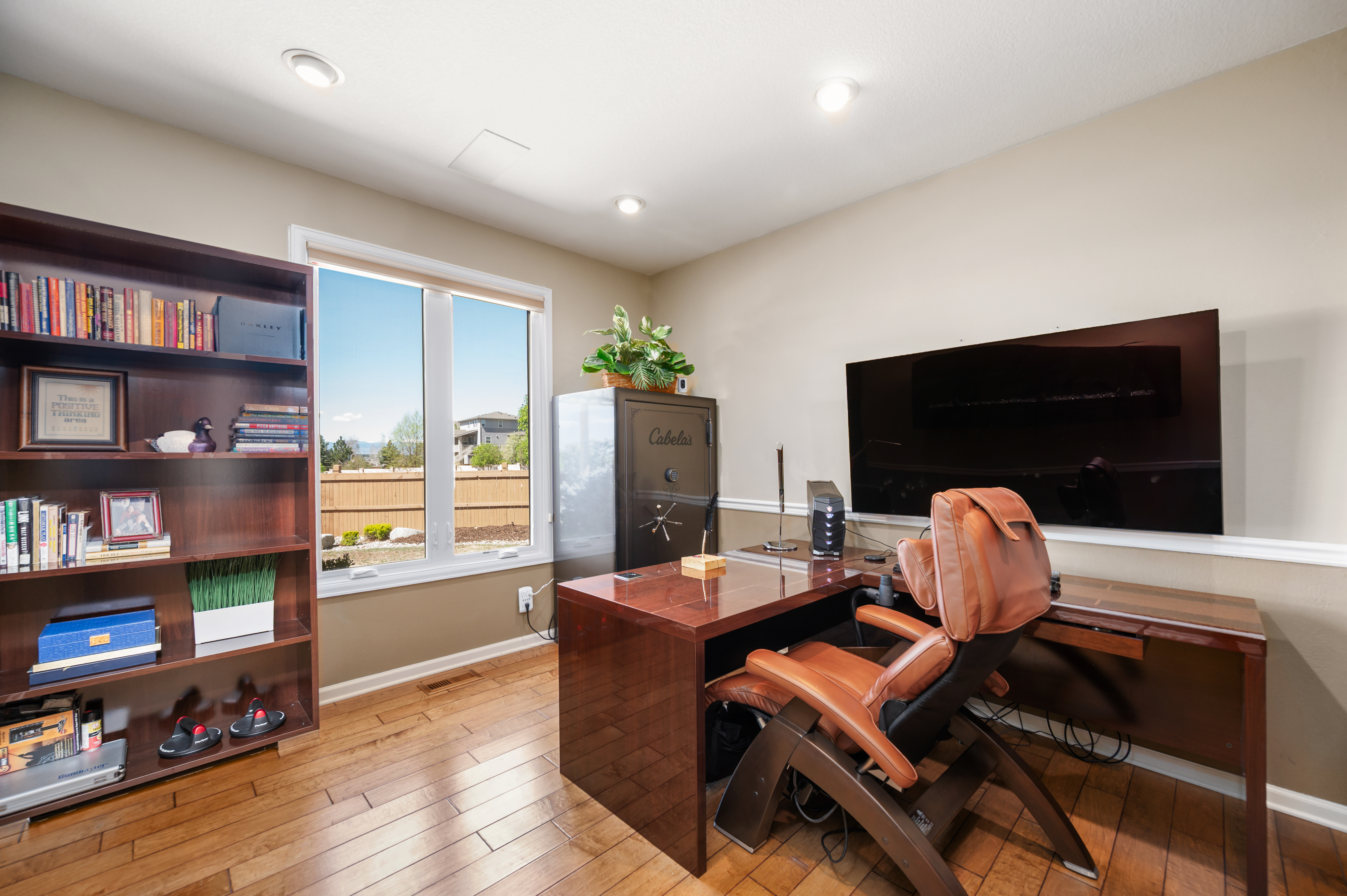  Luxury And Elegance Greet You At Every Turn In This Beautiful Home - 物件實景