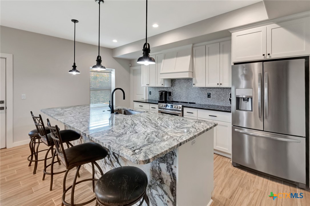 Port O'Connor, Texas, 77982, United States, 4 Bedrooms Bedrooms, ,4 BathroomsBathrooms,Residential,For Sale,1743938