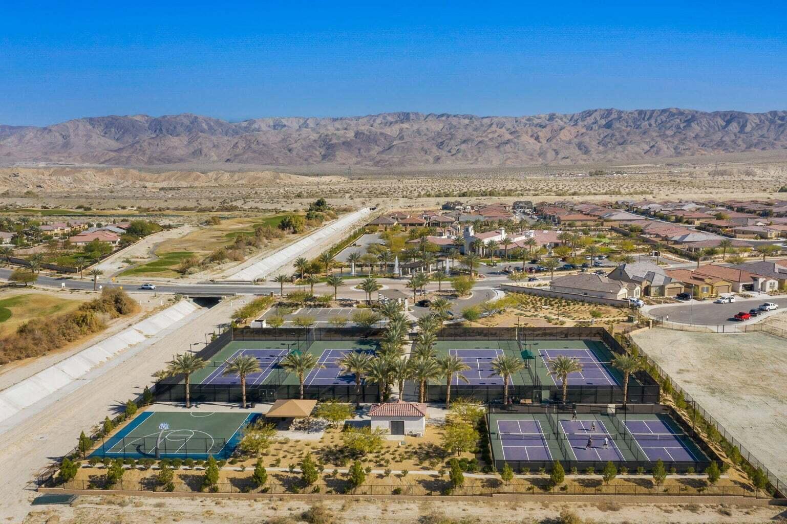 Indio, California, 92203, United States, 2 Bedrooms Bedrooms, ,3 BathroomsBathrooms,Residential,For Sale,1962392