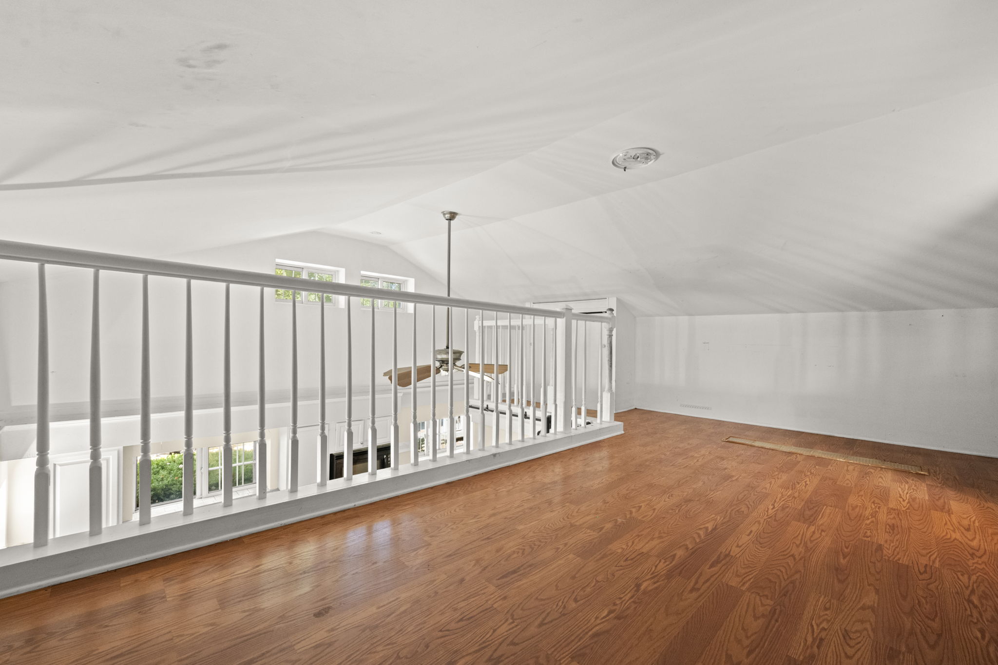 Rockaway Twp., New Jersey, 07849, United States, 9 Bedrooms Bedrooms, ,4 BathroomsBathrooms,Residential,For Sale,1976781