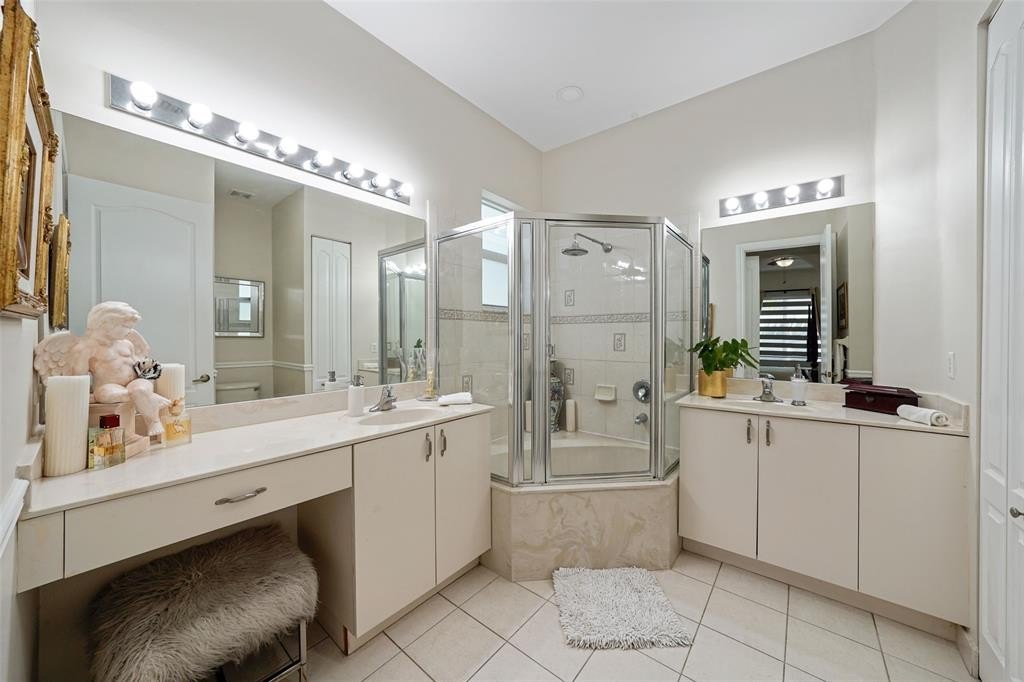 Homestead, Florida, 33033, United States, 3 Bedrooms Bedrooms, ,2 BathroomsBathrooms,Residential,For Sale,1981284