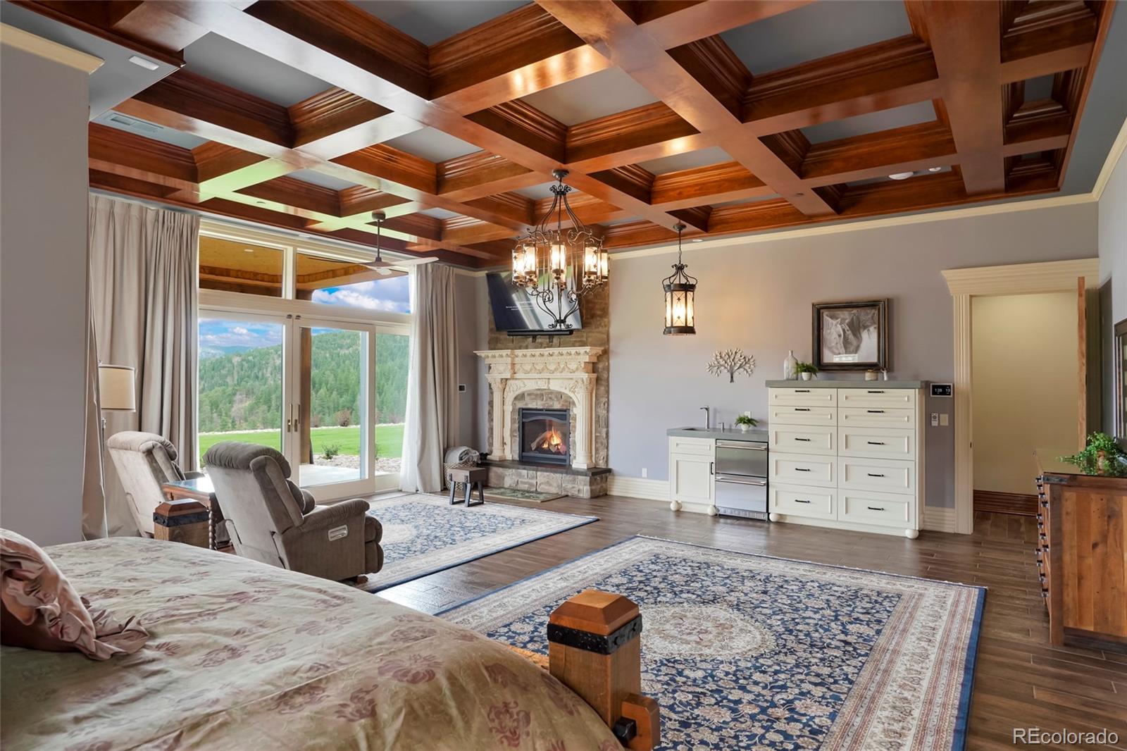 Estes Park, Colorado, 80517, United States, 6 Bedrooms Bedrooms, ,4 BathroomsBathrooms,Residential,For Sale,1948070