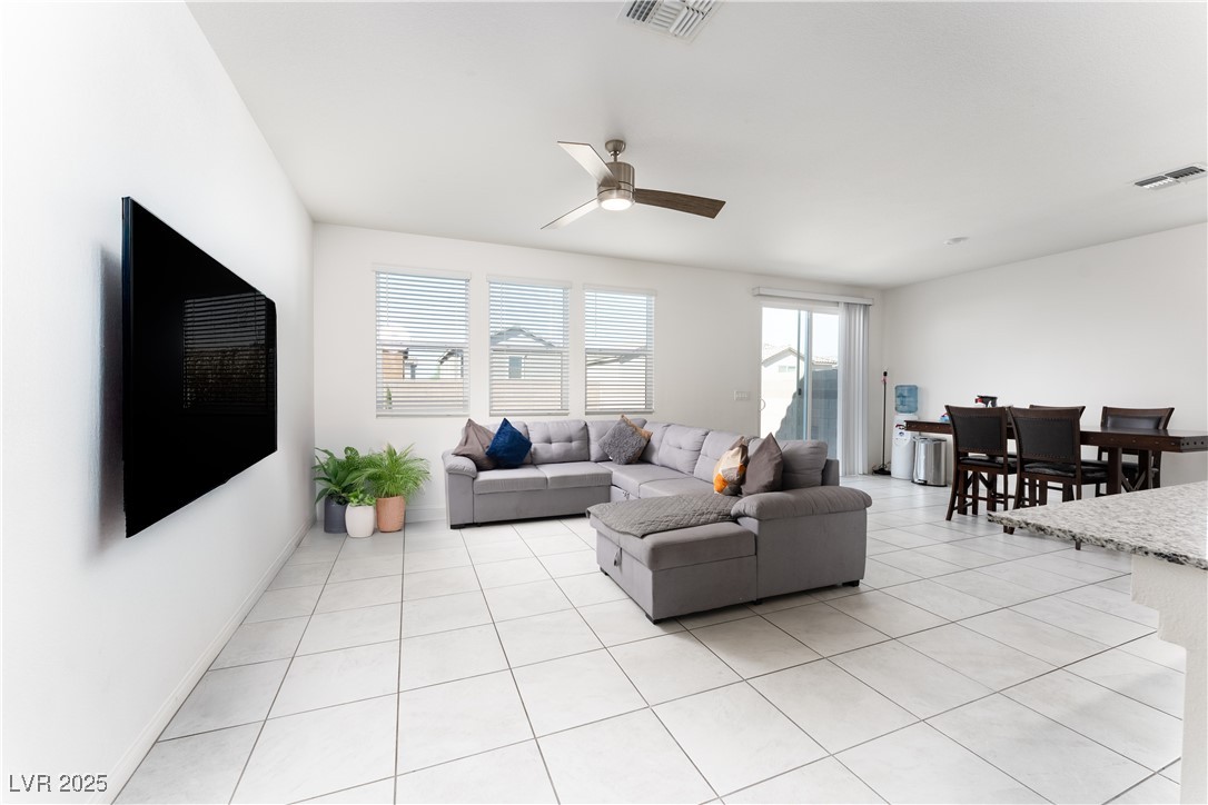 Las Vegas, Nevada, 89141, United States, 5 Bedrooms Bedrooms, ,4 BathroomsBathrooms,Residential,For Sale,1951084