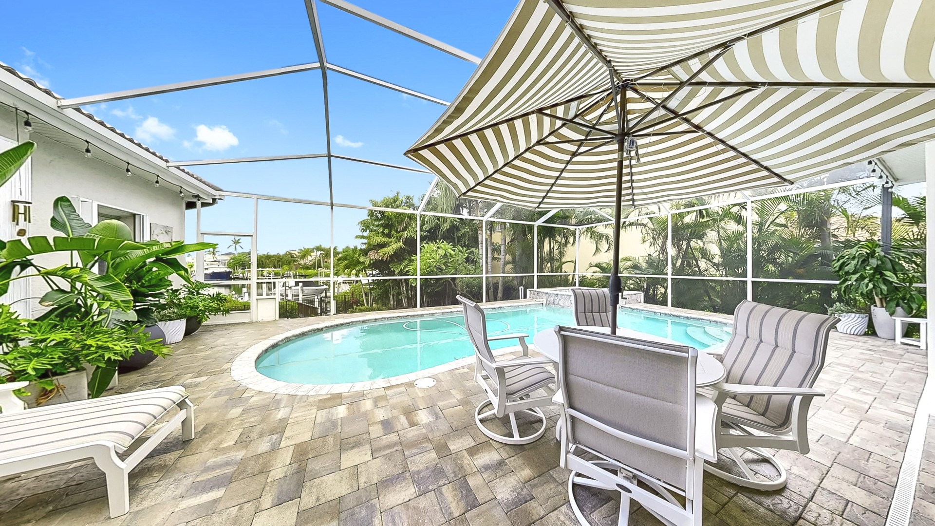 Apollo Beach, Florida, 33572, United States, 4 Bedrooms Bedrooms, ,3 BathroomsBathrooms,Residential,For Sale,1895059