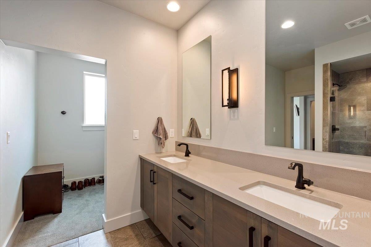 3000 Trailwood Way, Boise, Idaho, 83716, United States, 3 Bedrooms Bedrooms, ,3 BathroomsBathrooms,Residential,For Sale,3000 Trailwood Way,1436837