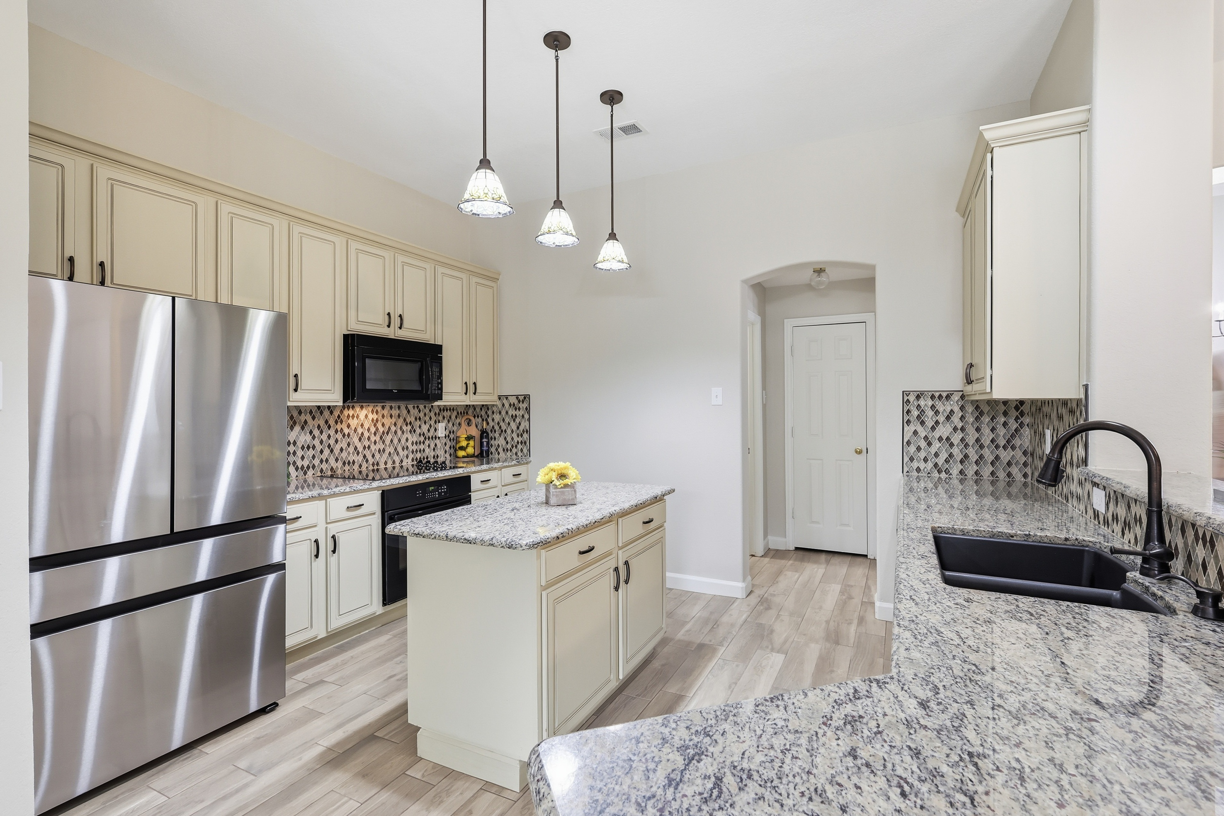  2402 Ravinia Drive, Corinth, TX, 76208 - 物件實景