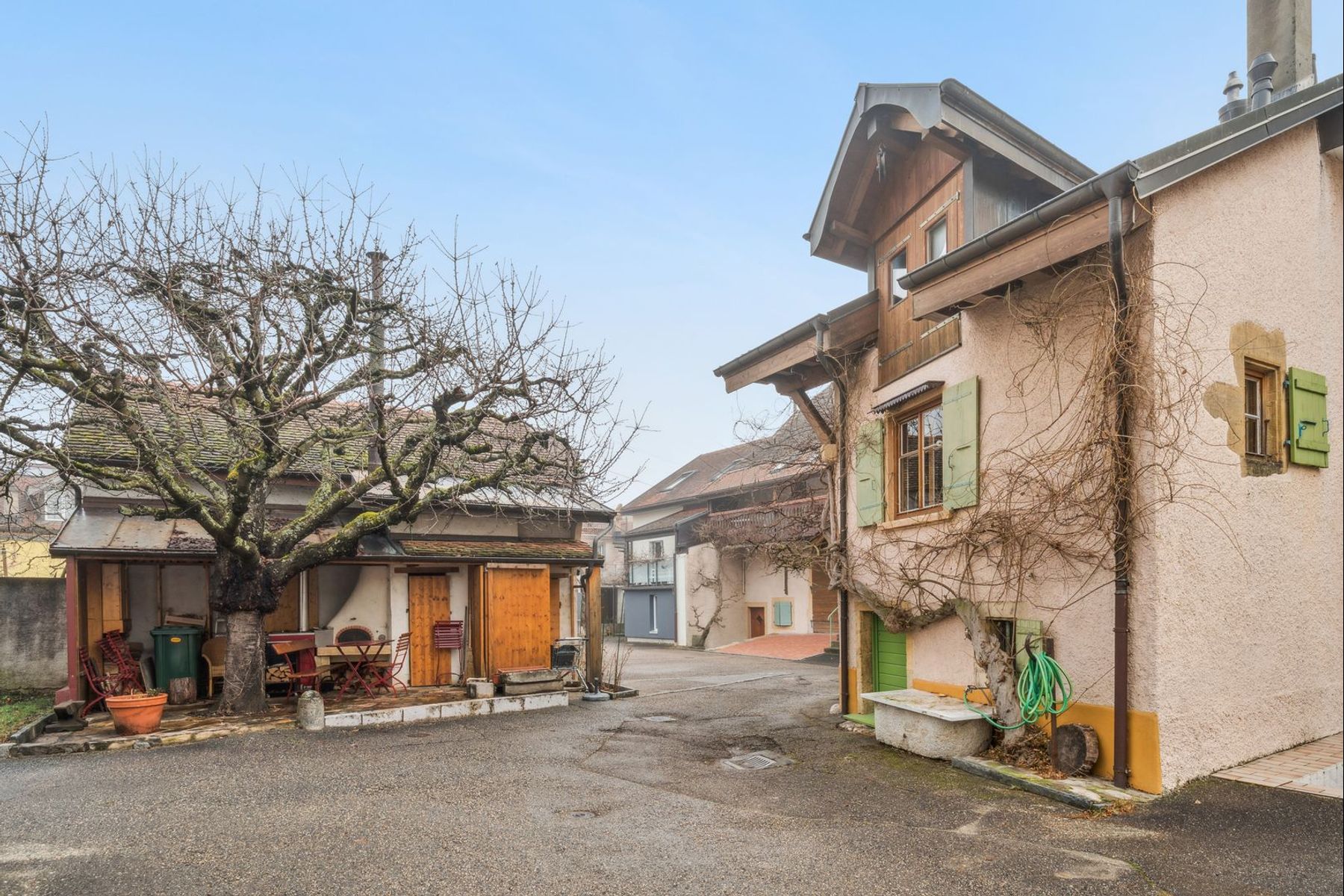  Charming village house with gardens - 物件實景