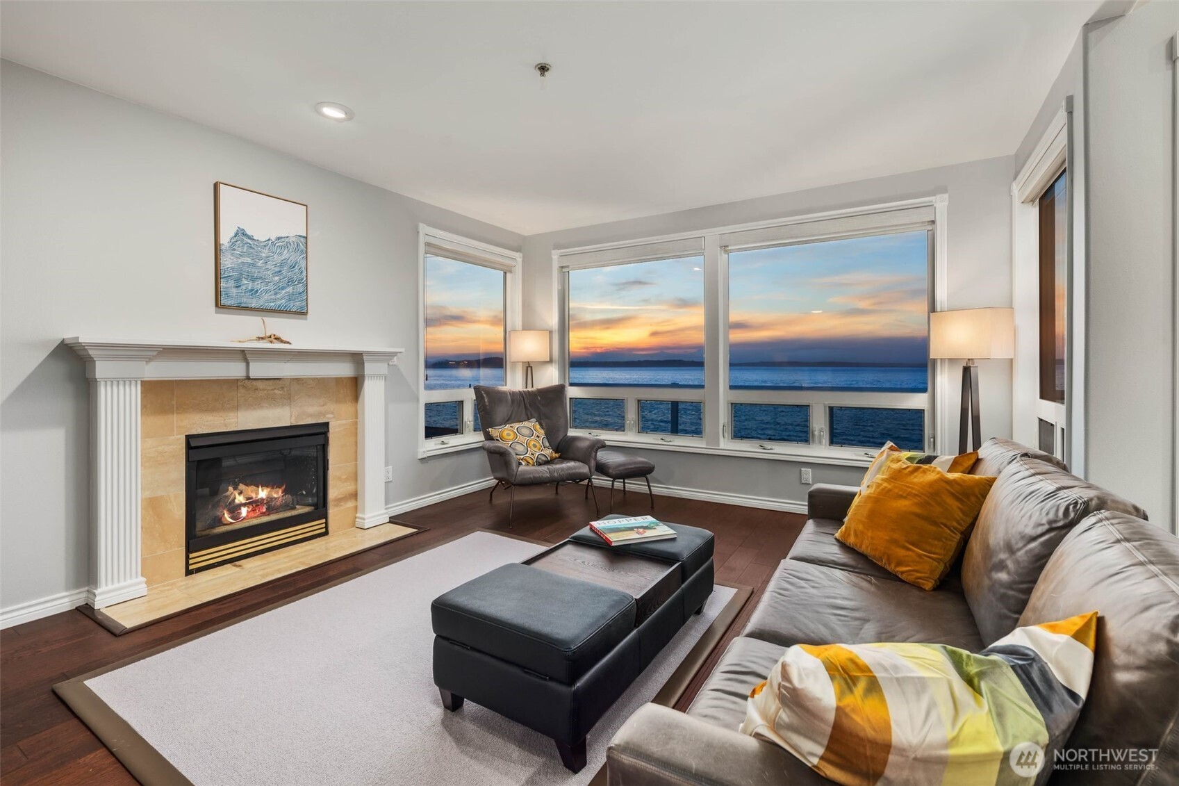 Seattle, Washington, 98116, United States, 2 Bedrooms Bedrooms, ,2 BathroomsBathrooms,Residential,For Sale,1949769