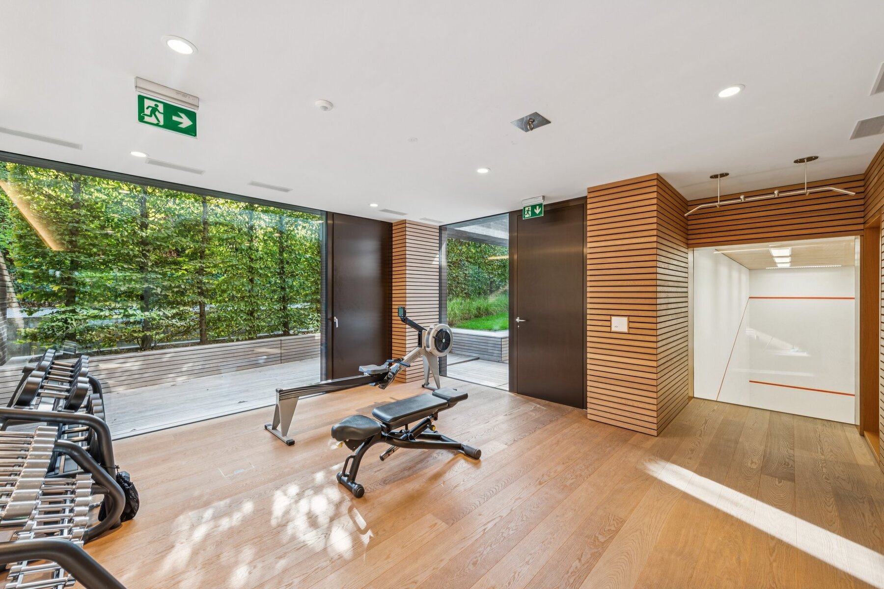  Lakeside access, luxury and wellness all combined in a real estate gem - 物件實景