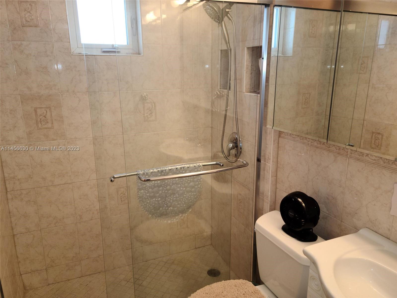 3401 NE 10th St Unit PH16W, Pompano Beach, Florida, 33062, United States, 1 Bedroom Bedrooms, ,1 BathroomBathrooms,Residential,For Sale,3401 NE 10th St Unit PH16W,1339106