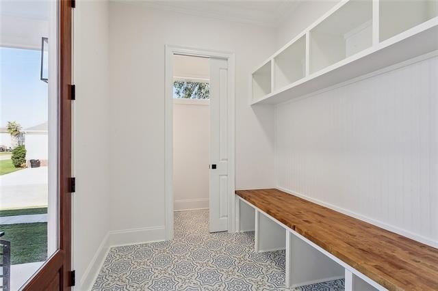 New Orleans, Louisiana, 70124, United States, 4 Bedrooms Bedrooms, ,4 BathroomsBathrooms,Residential,For Sale,2005870